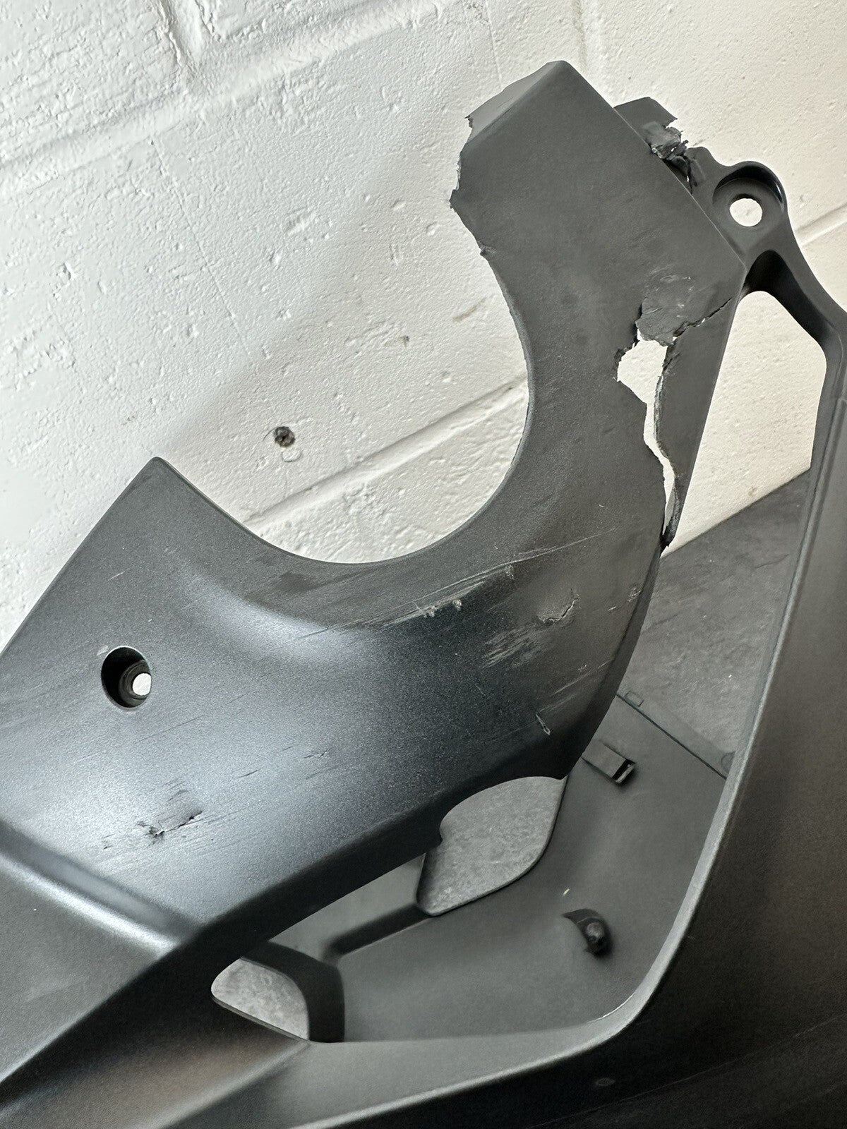 Honda Fireblade CBR1000RR 2019 Belly Pan Fairing *DAMAGED* 2017 2018 OEM 4000m