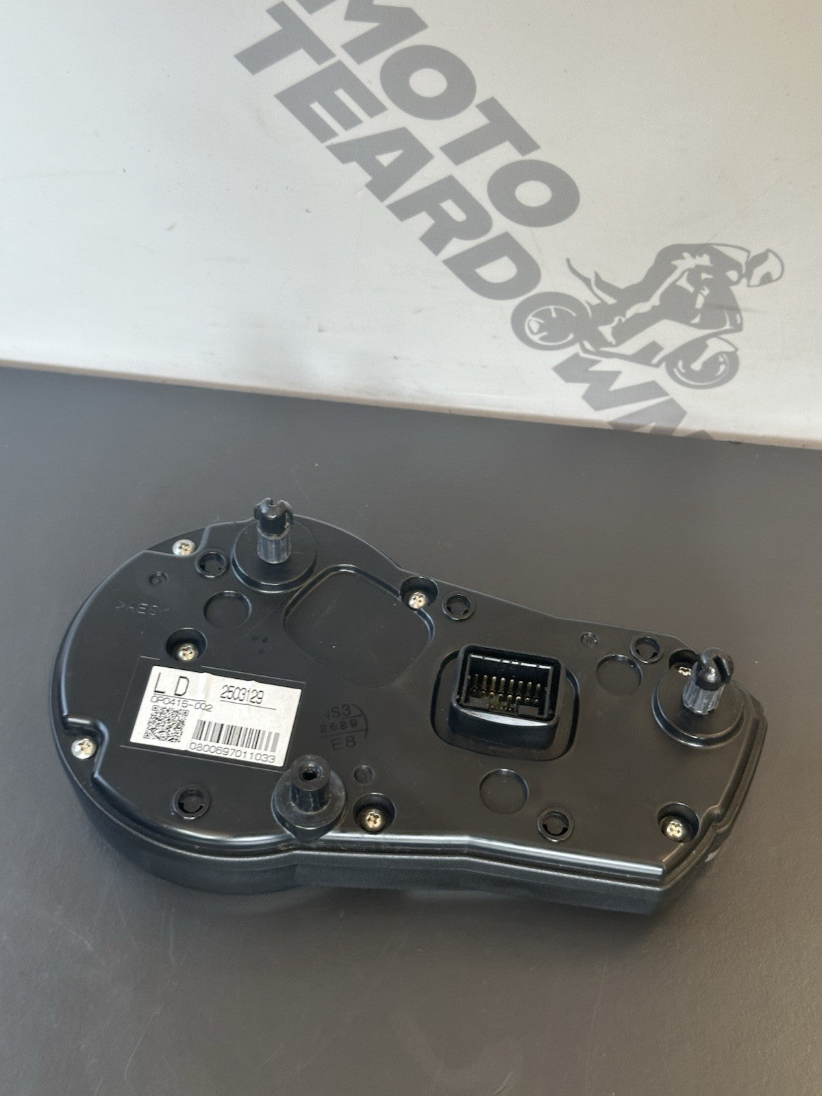 TRIUMPH STREET TRIPLE 675 Speedo Dash Instrument Cluster Clock 2007-2011 2503129