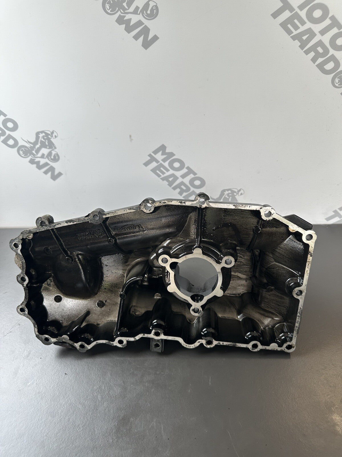 Triumph Speed Triple 1050 2011 - 2015 Oil Pan Sump Triumph Speed Triple Sump OEM