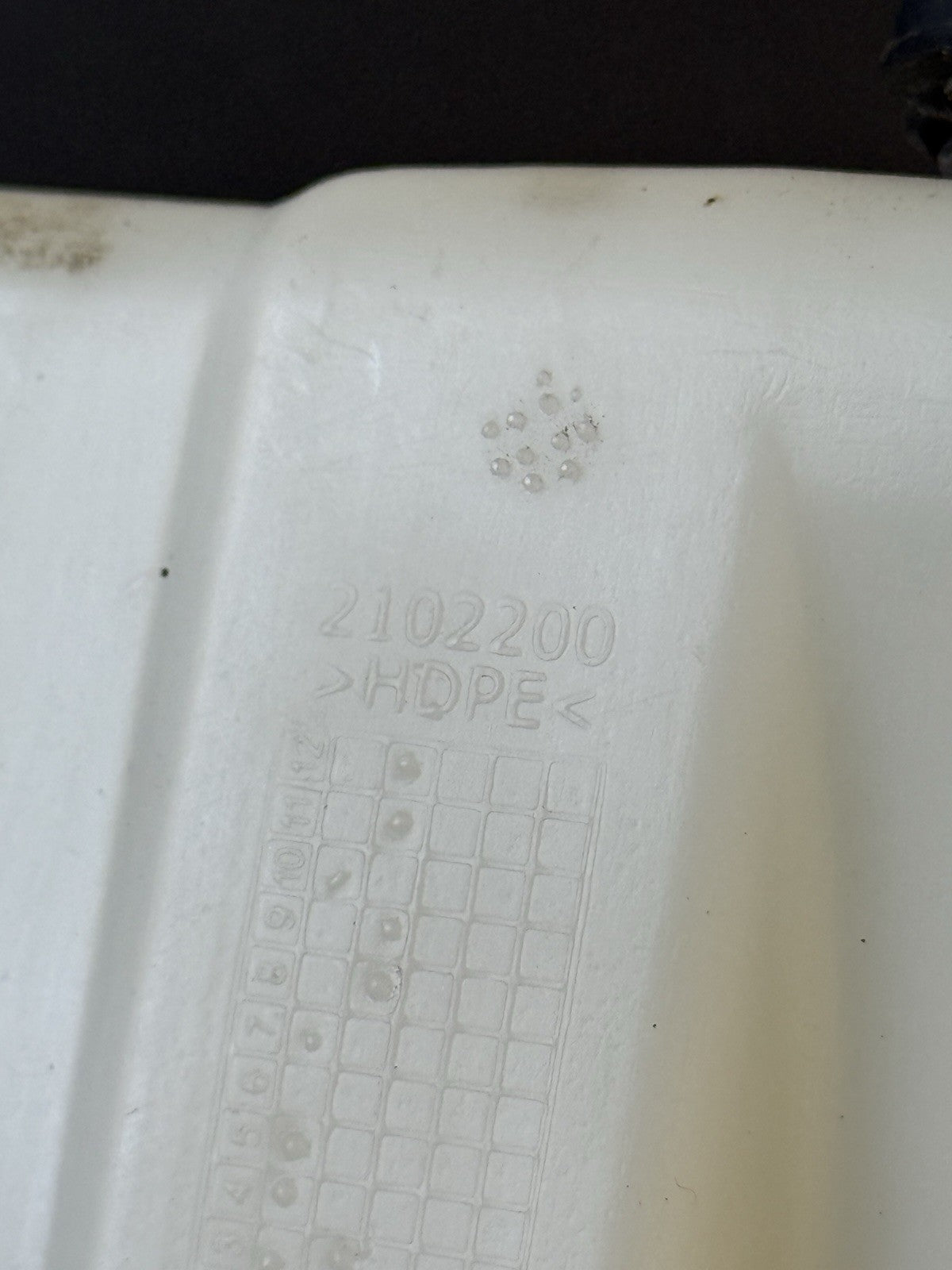 TRIUMPH STREET TRIPLE 675R COOLANT BOTTLE Radiator Coolant Bottle T2102200 2010