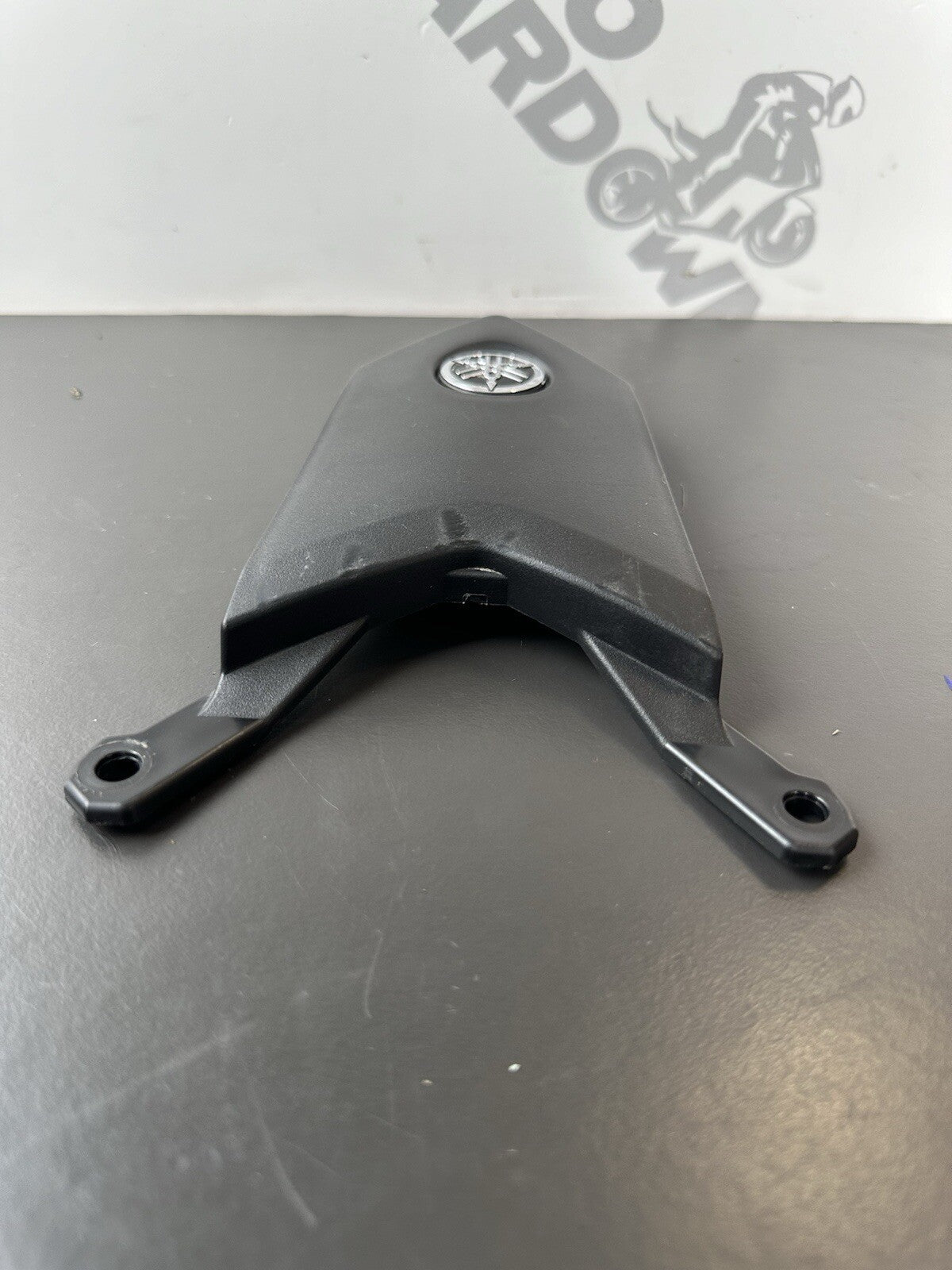 Genuine Yamaha MT03 MT-03 Rear center tail joining fairing panel 2020- 1WDF171N0