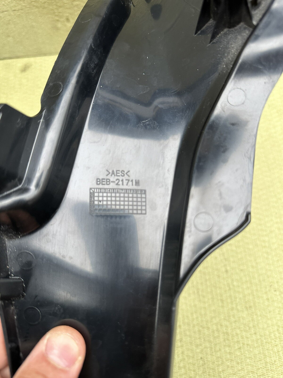 Yamaha Yzf R7 Yzf690 2022 - 2023 Right Side Fuel Tank Infill Fairing Right Tank