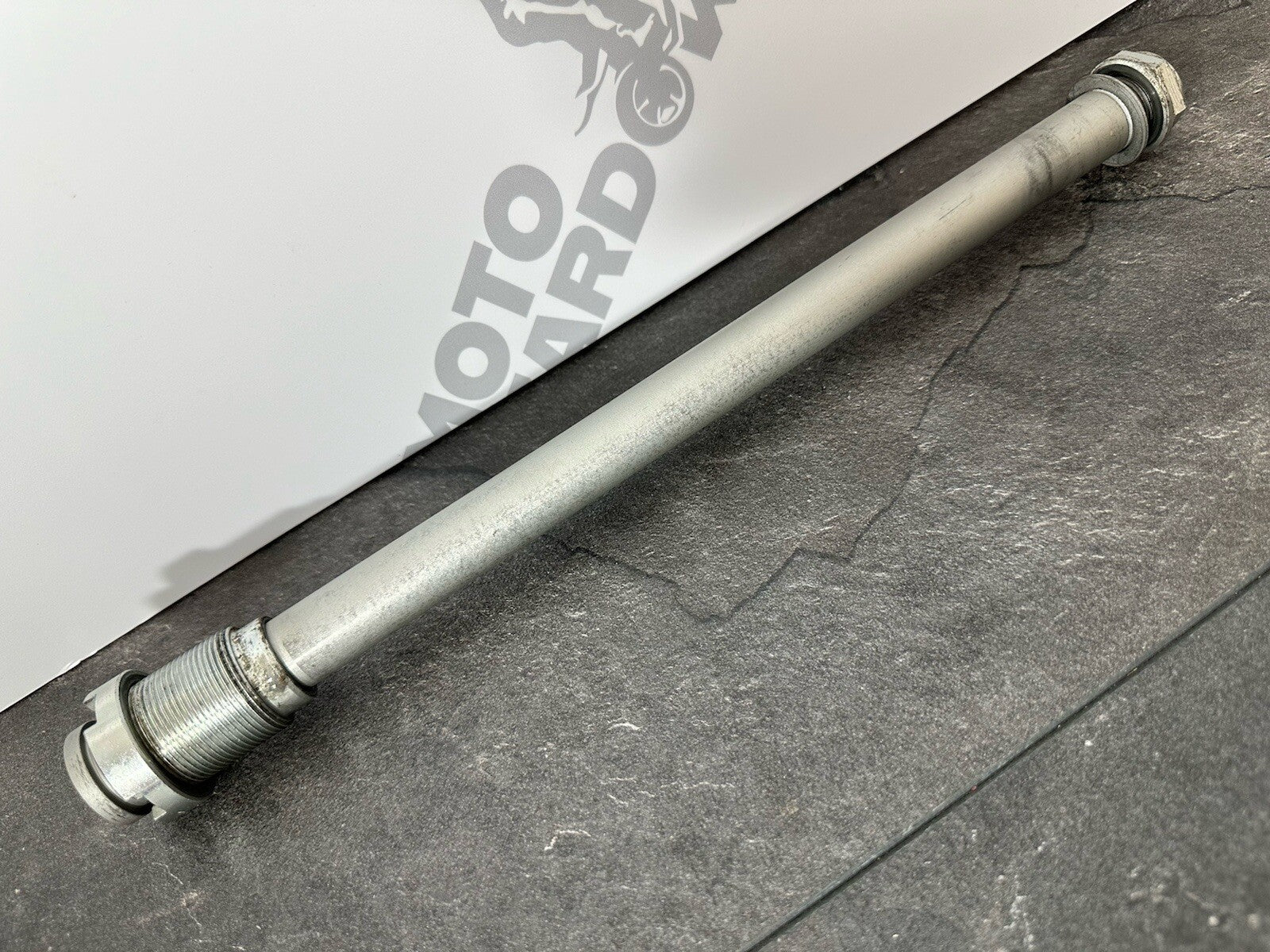 Aprilia Tuono V4 1100 2021 Swingarm Spindle Bolt 6606 Miles 2022-2024 OEM