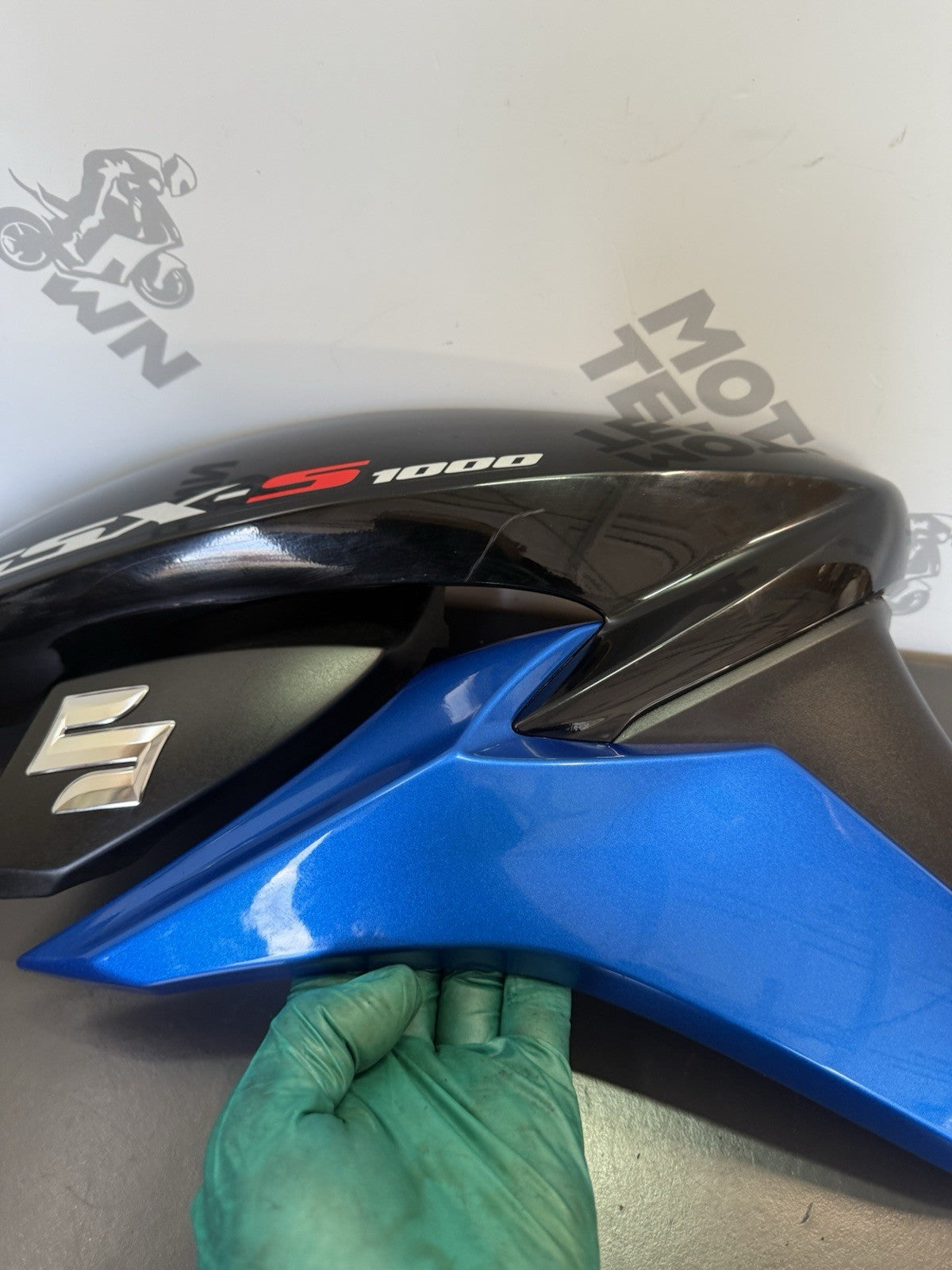 1b4a0601-a628-444b-a24f-c0d8fbce832f