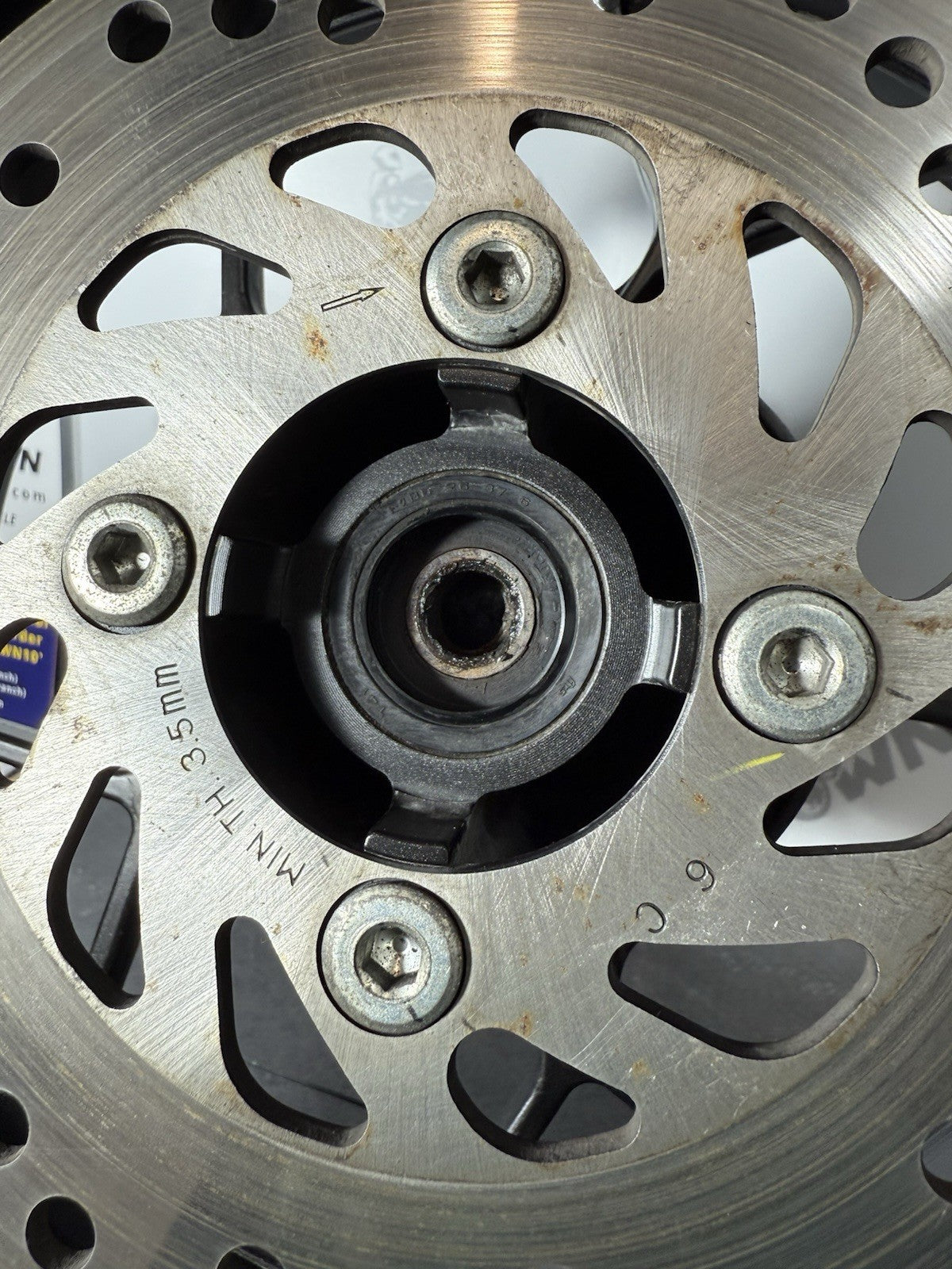 b7c177b2-0ff4-4bf1-bbfe-2b8df1d5cdf4