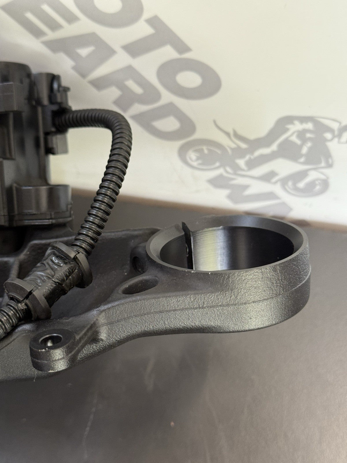 a49f94bd-c925-4211-9ead-34031d2289ea