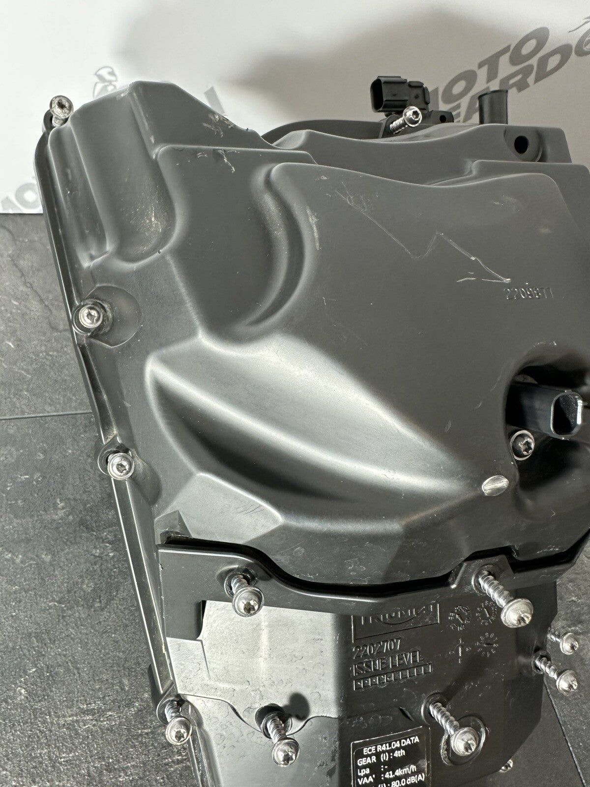 Triumph TIGER 900 GT PRO 2022 Airbox Air Filter Housing 6337 Miles 2020-2023