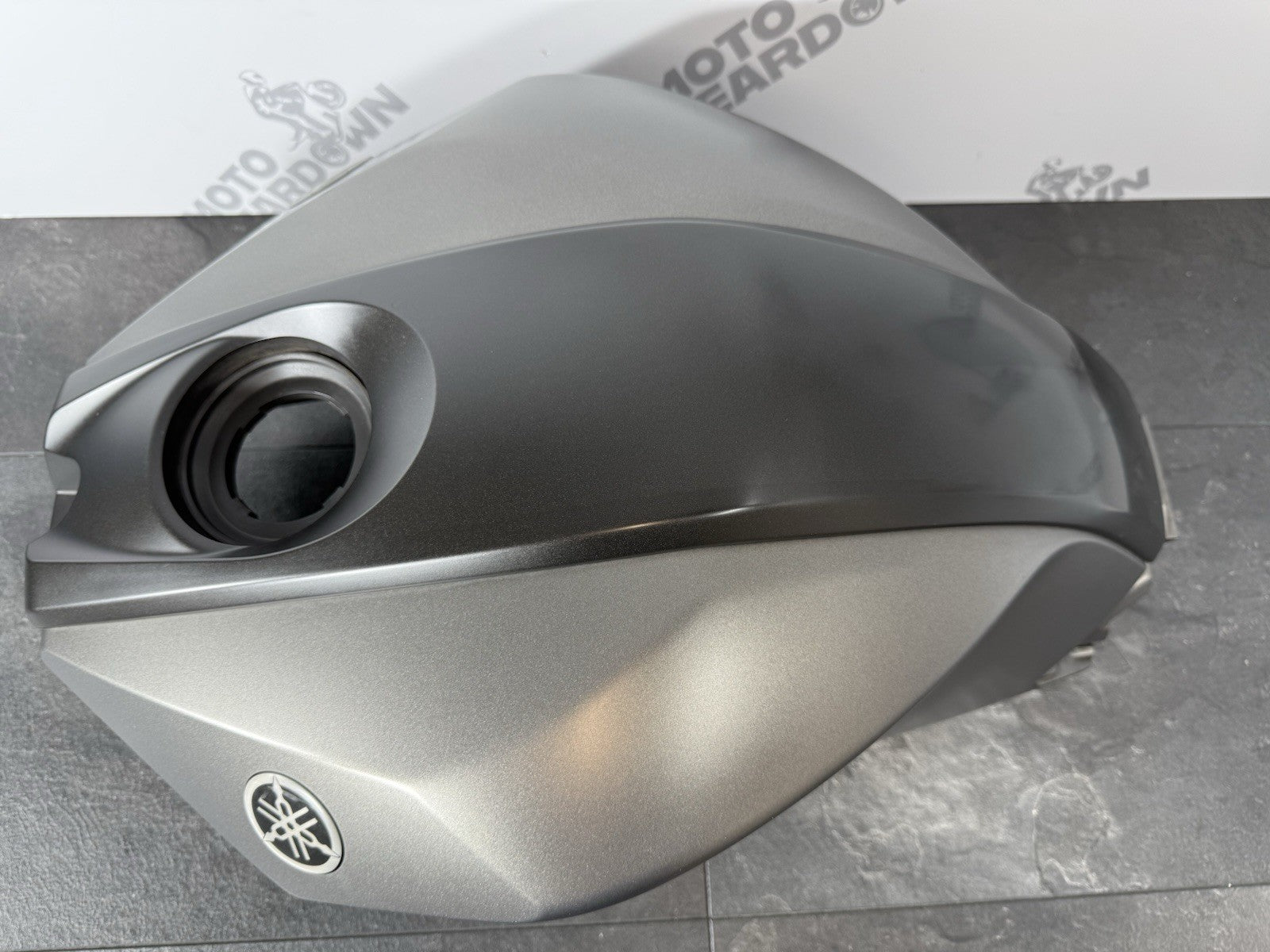 Yamaha YZF R125 R 125 2014 Fuel Tank Cover Fairing Cowl 26983 Miles 2008-2018
