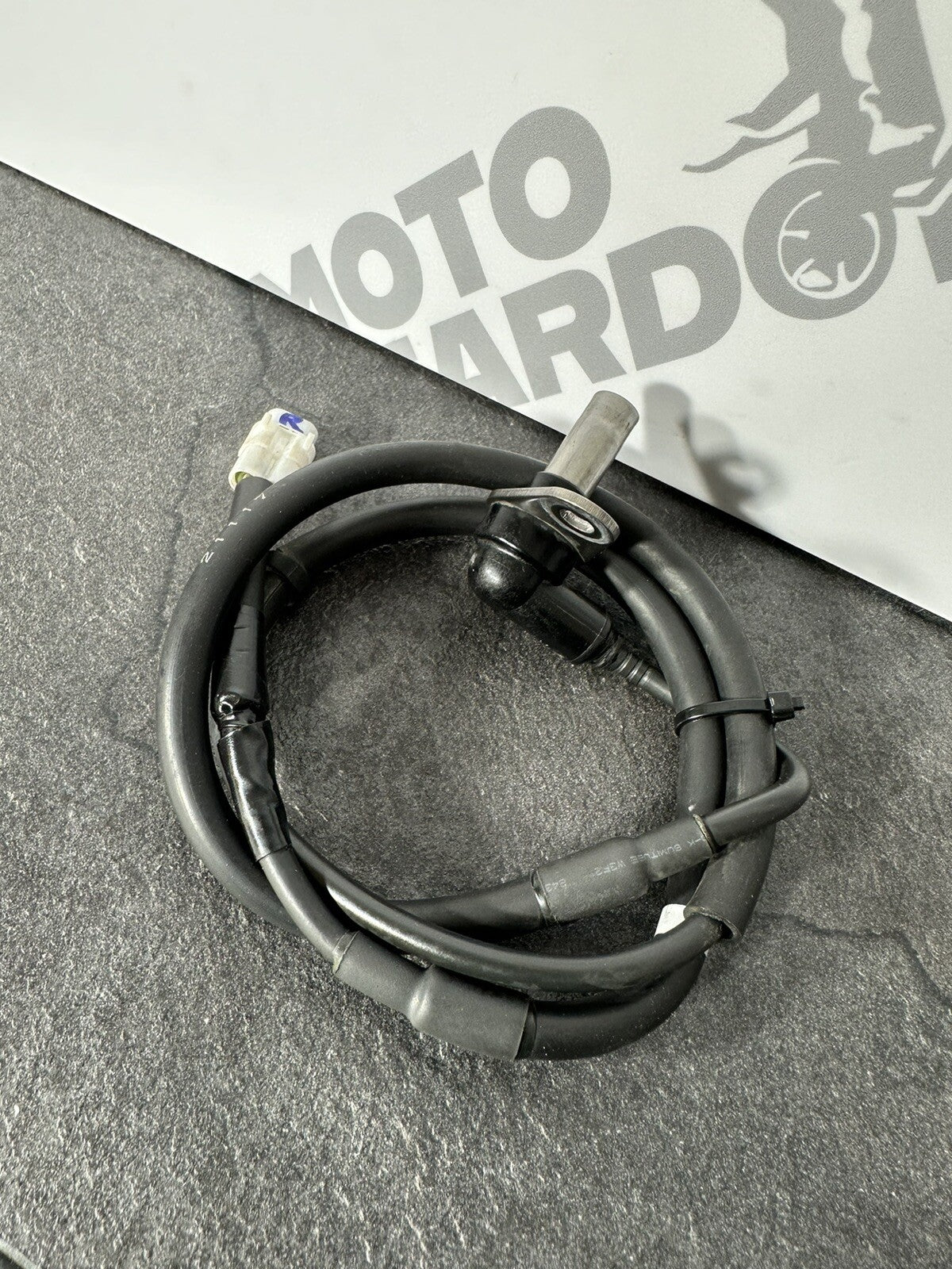 Yamaha R7 690 2024 Rear ABS Sensor Speed Sensor 1784 Miles 2022 2023 OEM