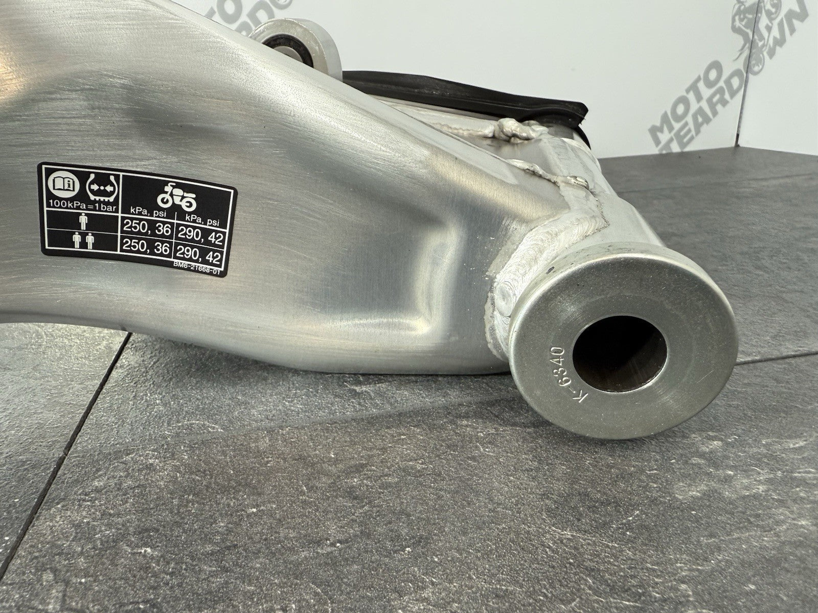 9ad4b7c9-84d2-4cc1-a8b1-ea676606cd9d