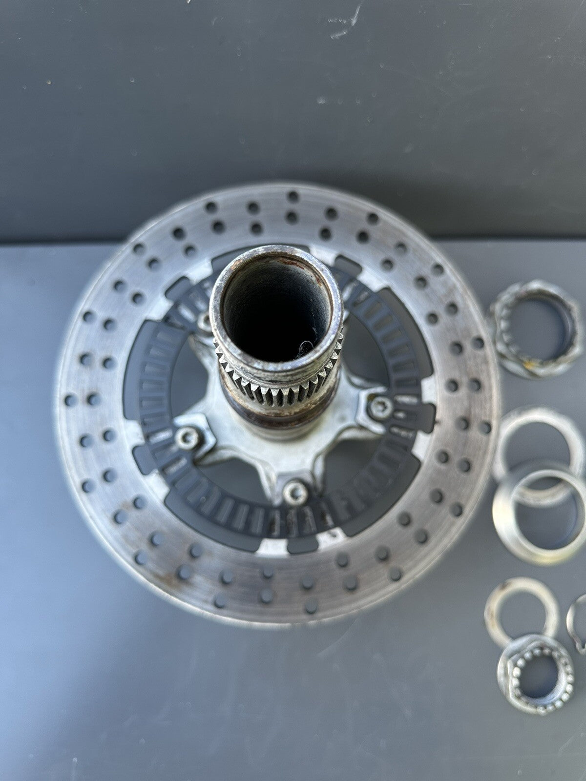KTM 1290 Superduke 2014 Rear Wheel Axle Spindle & Brake Disc KTM 1290 Spindle