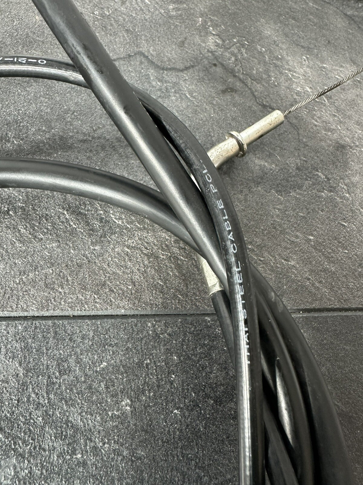 Kawasaki Z800 2016 Throttle Cables Accelerator Cable 12691 Miles 2013-2018 OEM