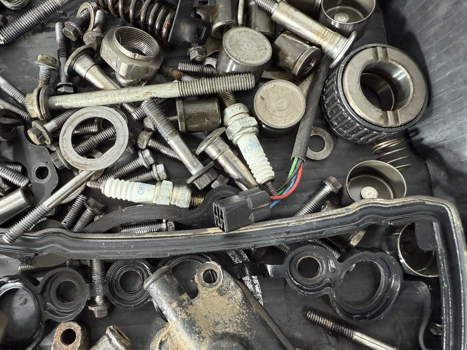 Triumph Street Triple 765 R 2017 Engine Nuts Bolts JOB LOT 18498 Miles 2018-2021