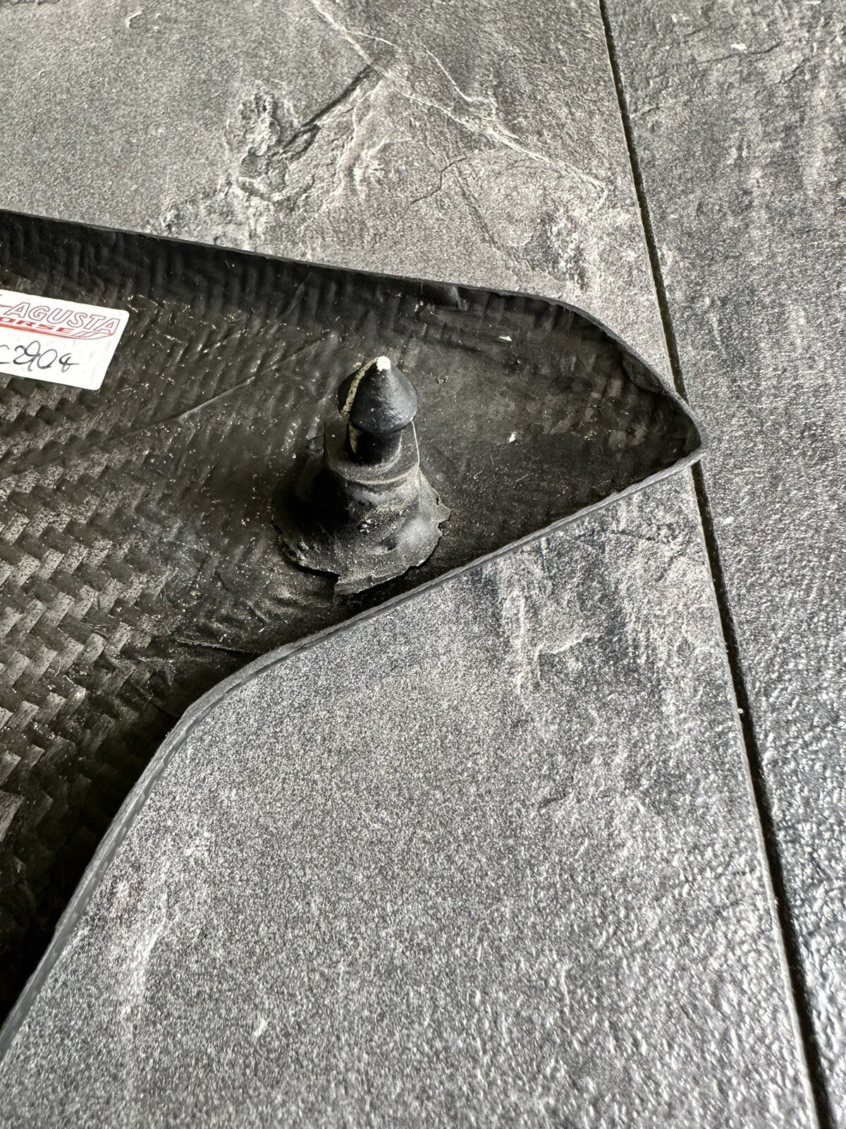 MV AGUSTA Dragster 800 RR LH44 2017 Carbon Fibre Right Radiator Fairing 274 Mile