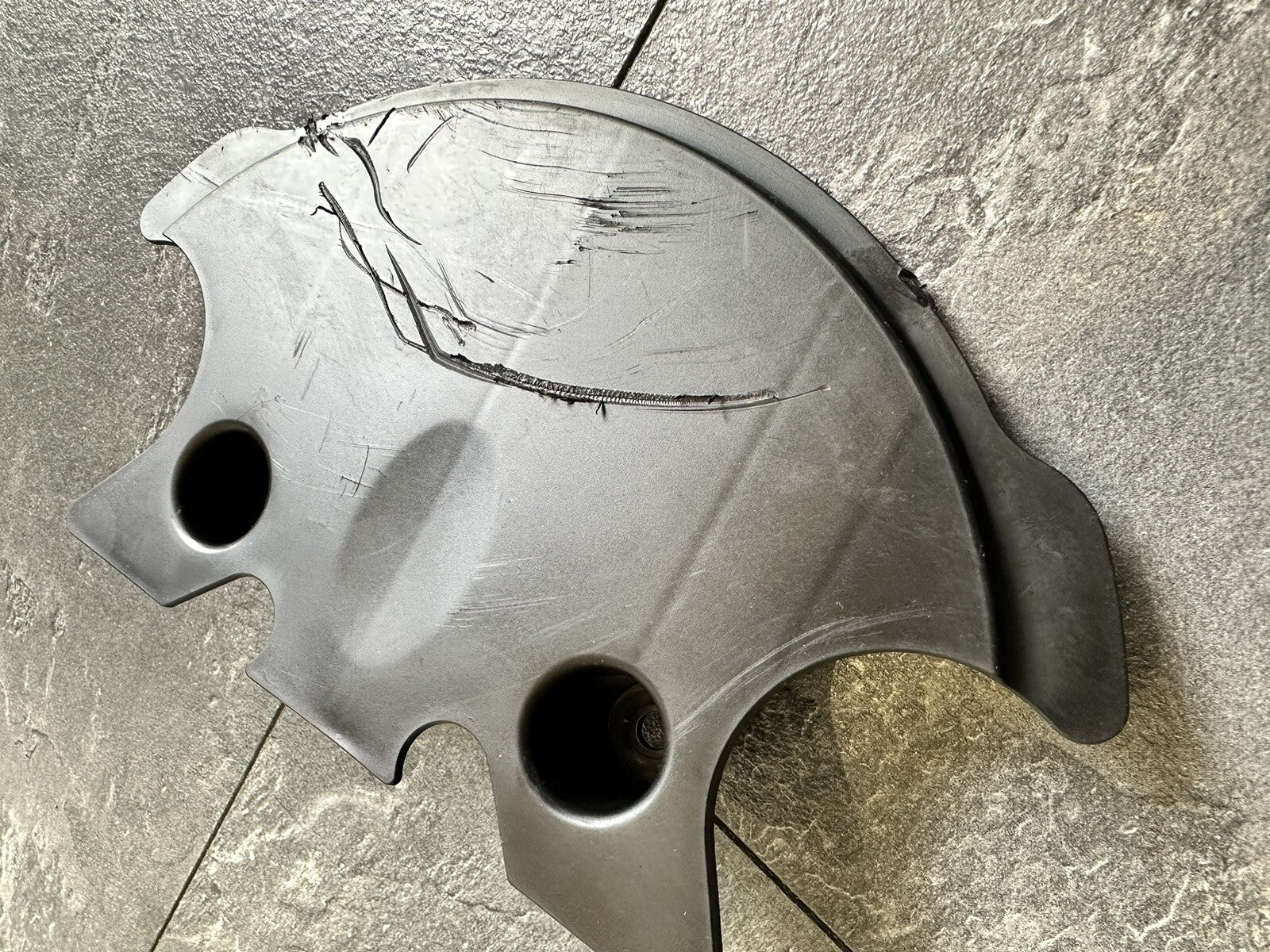 BMW S1000RR 2023 Fork Yoke Splash Guard 2019-2022 Gen 4 OEM J43386