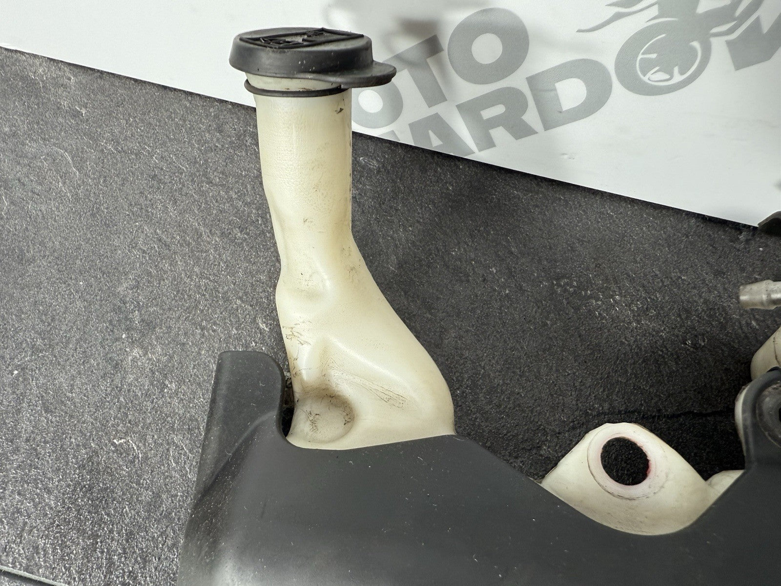 aac7f8c7-cb0f-40cb-afbf-be0a3b69932d