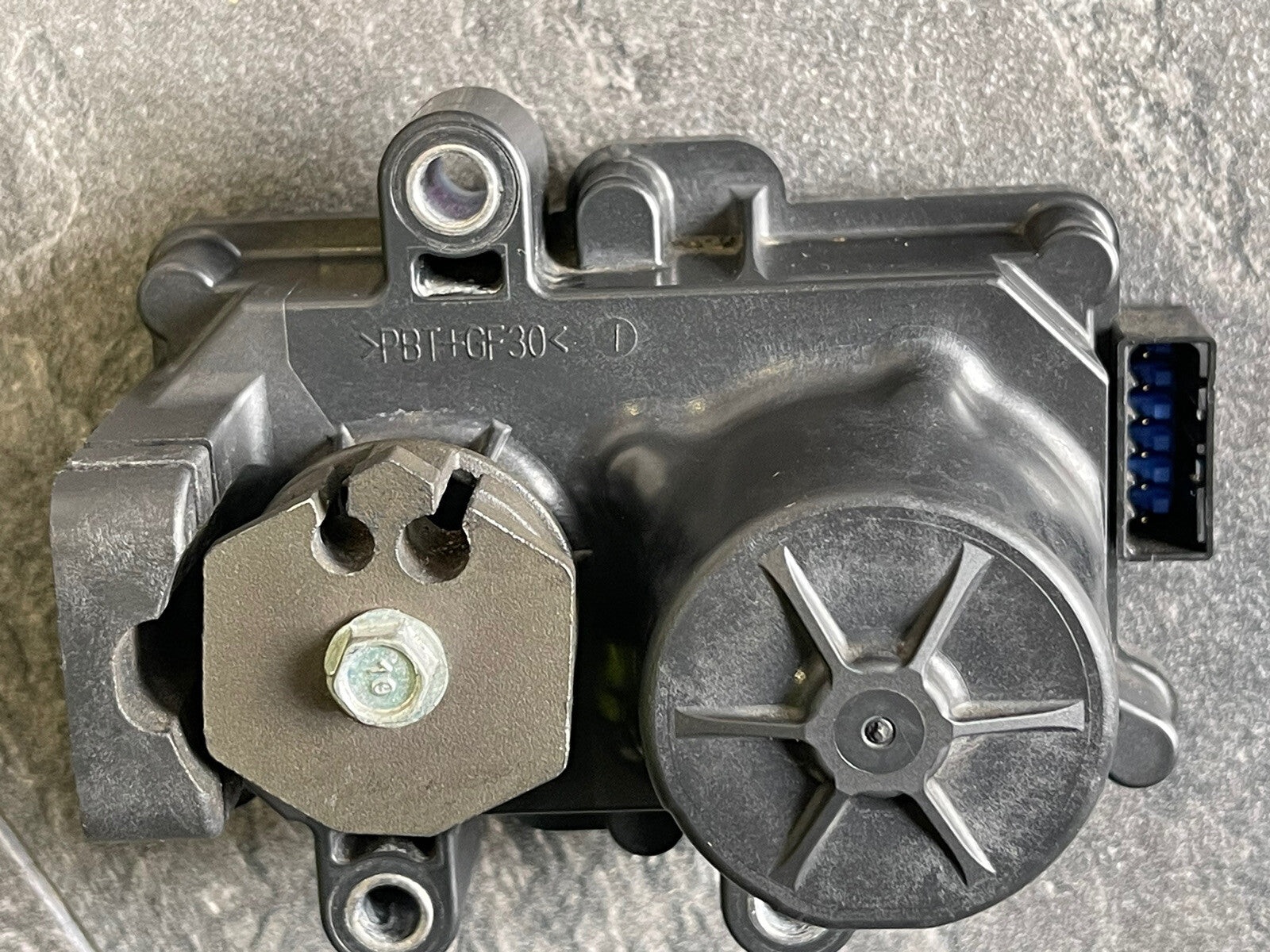 Ducati Streetfighter 1100 V4S 2020 Exhaust Servo Actuator 4645 Miles 2021 OEM