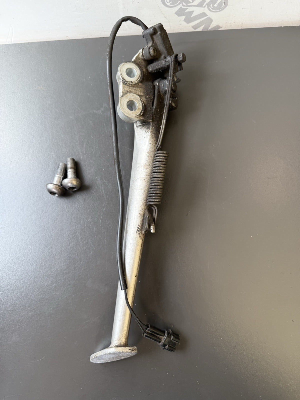 f4a4f6b5-afbf-4cb4-9ba7-e6f78c723015