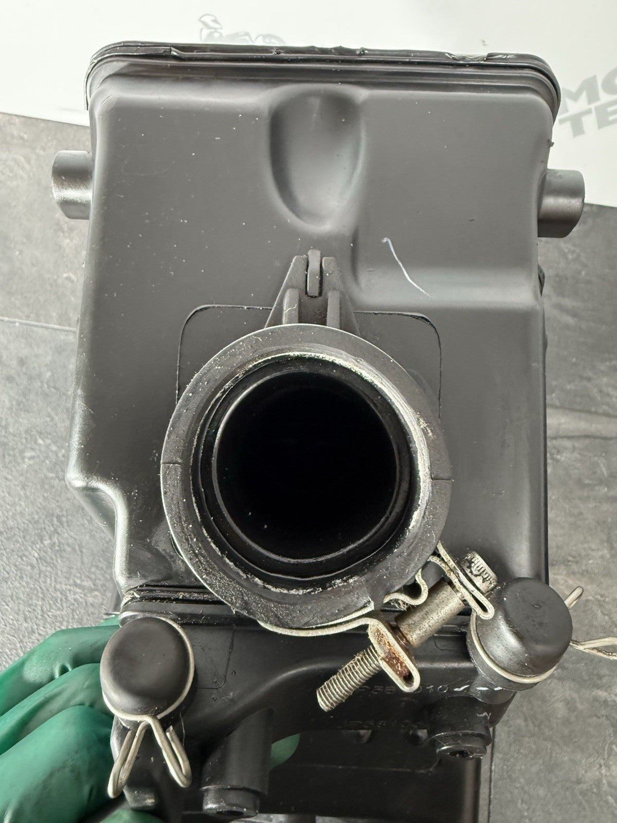 7e6c1528-f415-4e4e-9952-0366dc3c4d20