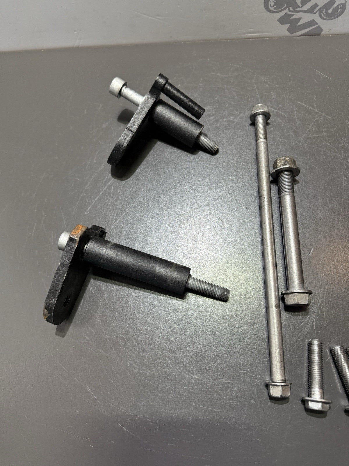 f891a700-cff8-46ef-8cf7-6aefe21d500c