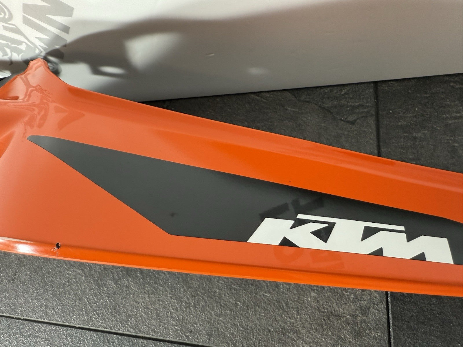 ea77e263-d0e5-46a7-a5cb-5c62a6413280