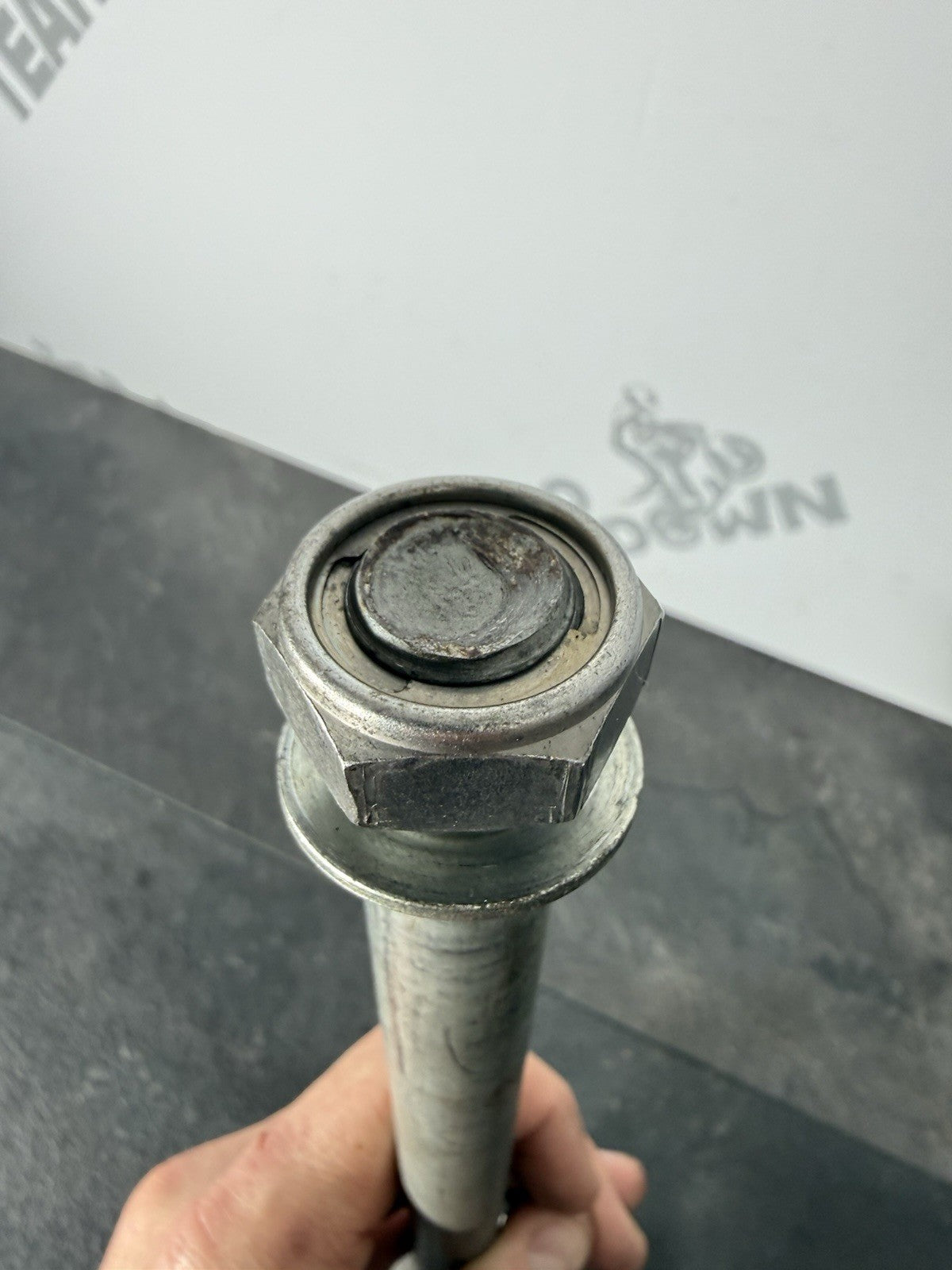 606c0850-e6bc-46de-96d2-a5abb627cdb9