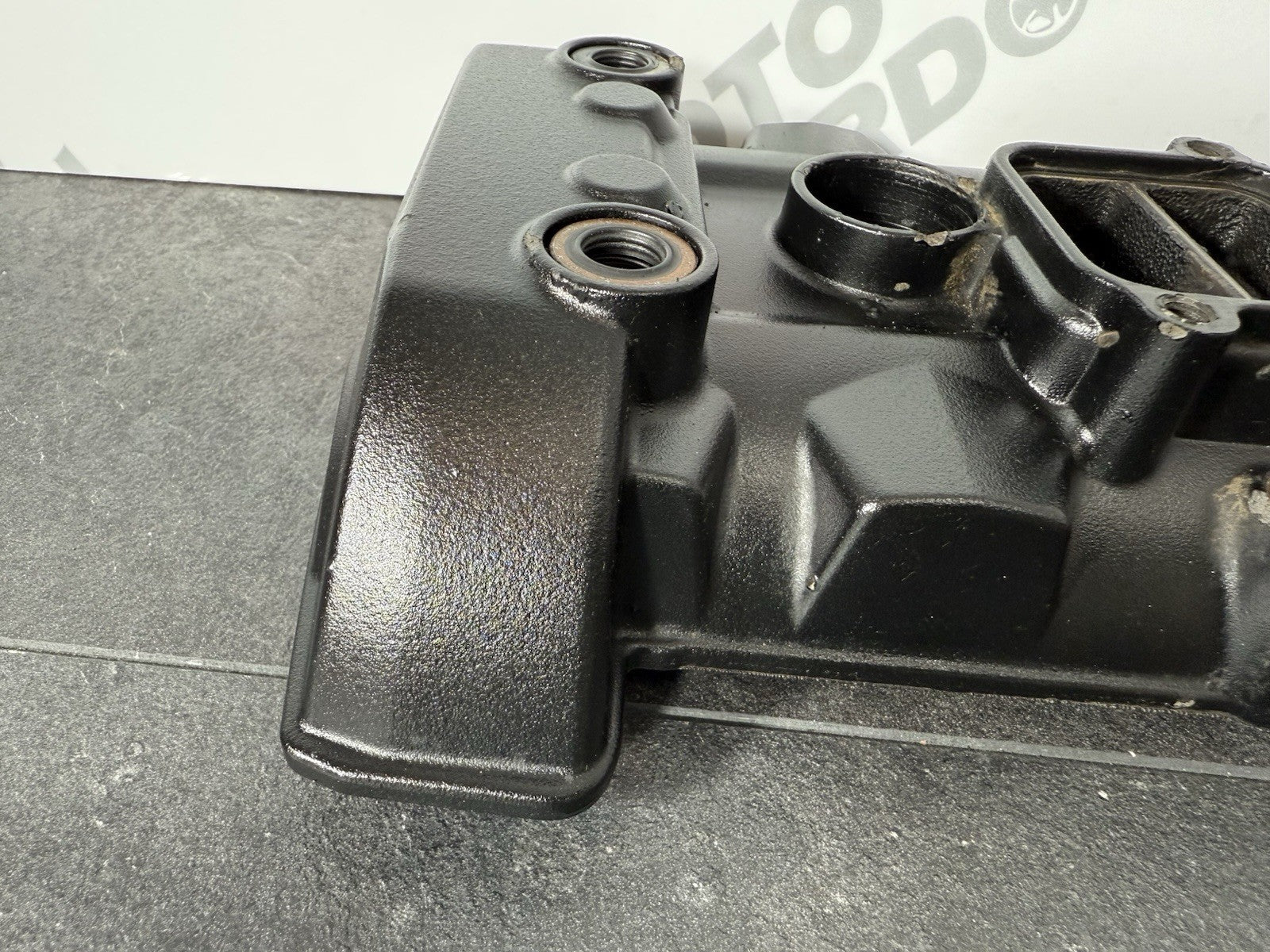 Triumph Street Triple 765 R 2017 Cam Cover Rocker Cover 18498 Miles 2018-2021 RS