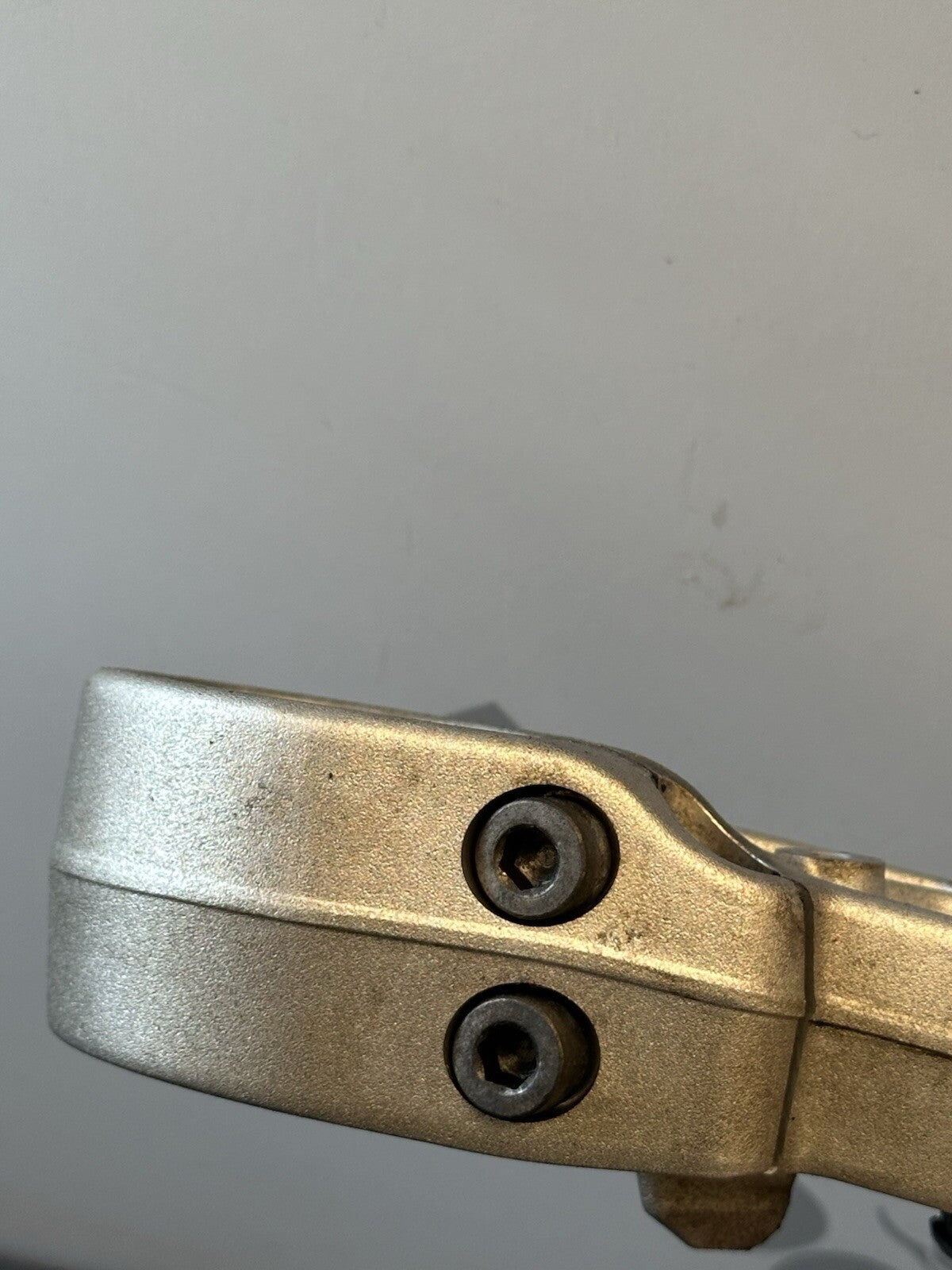 Triumph Street Triple 765S Bottom Yoke Steering Stem Lower Yoke *SLIGHTLY OUT*