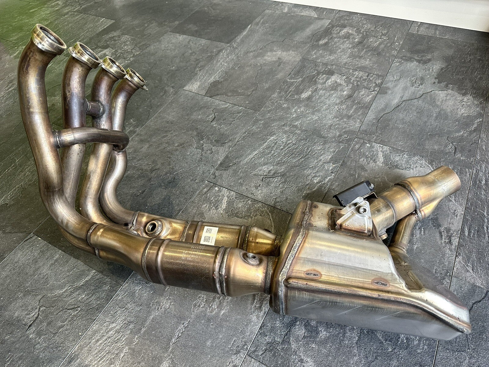 BMW S1000RR 2023 Exhaust Downpipes Headers Catalytic 2019-2022 Gen 4 OEM J43386