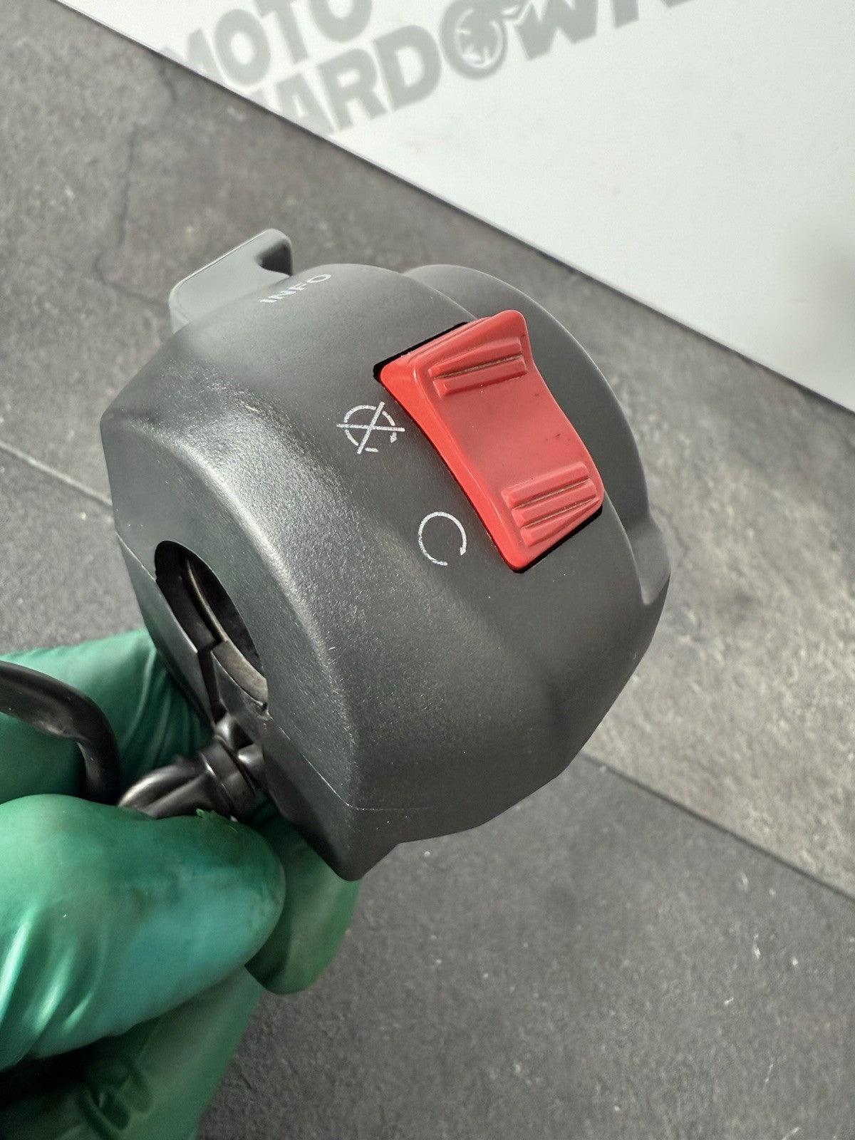 Yamaha YZF R125 R 125 2014 Right Switchgear Switches 26983 Miles 2008-2018 OEM