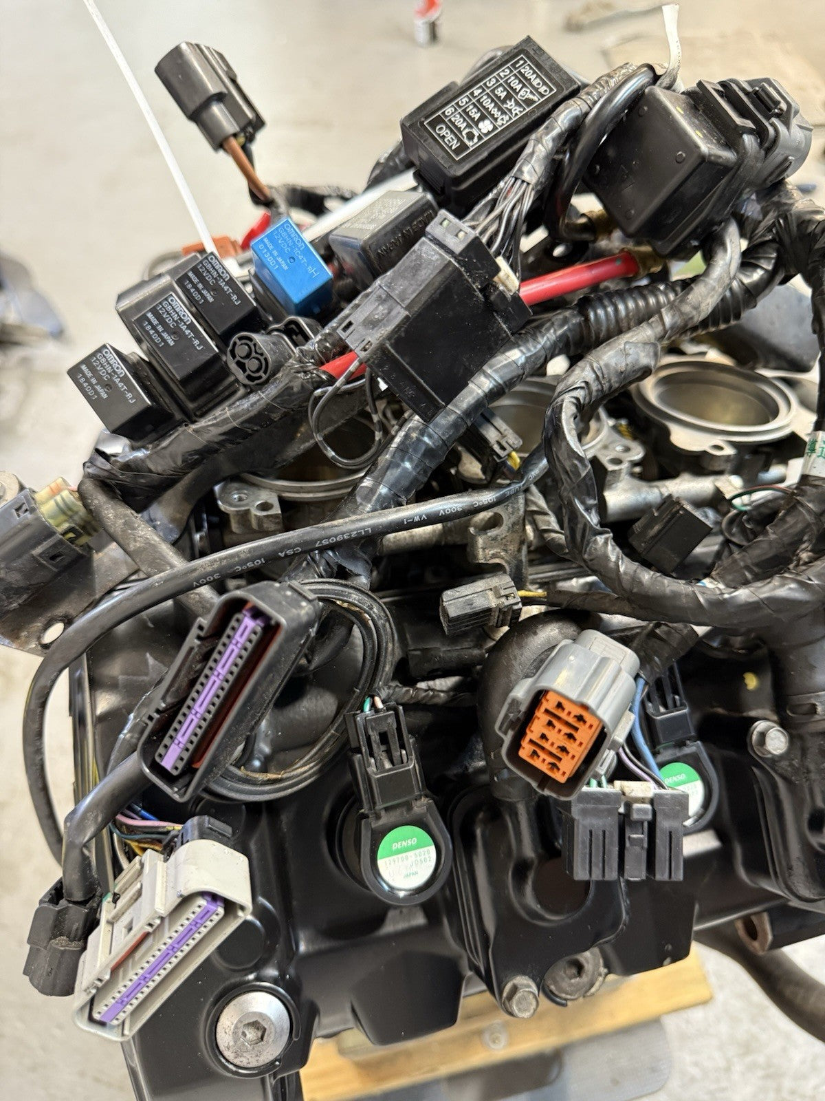 Triumph Street Triple 675R Engine 17,009 MILES 2010 675R Engine And Wiring Loom