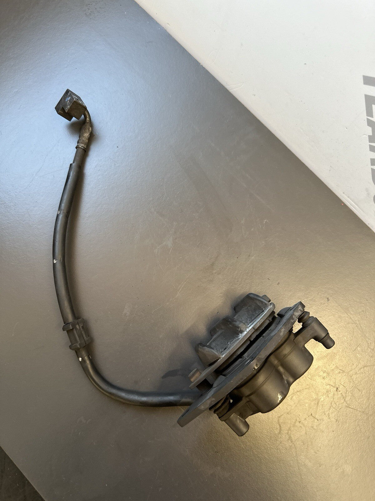 YAMAHA MT-03 FRONT BRAKE CALIPER Yamaha MT03 Front Brake Caliper 2020- OEM