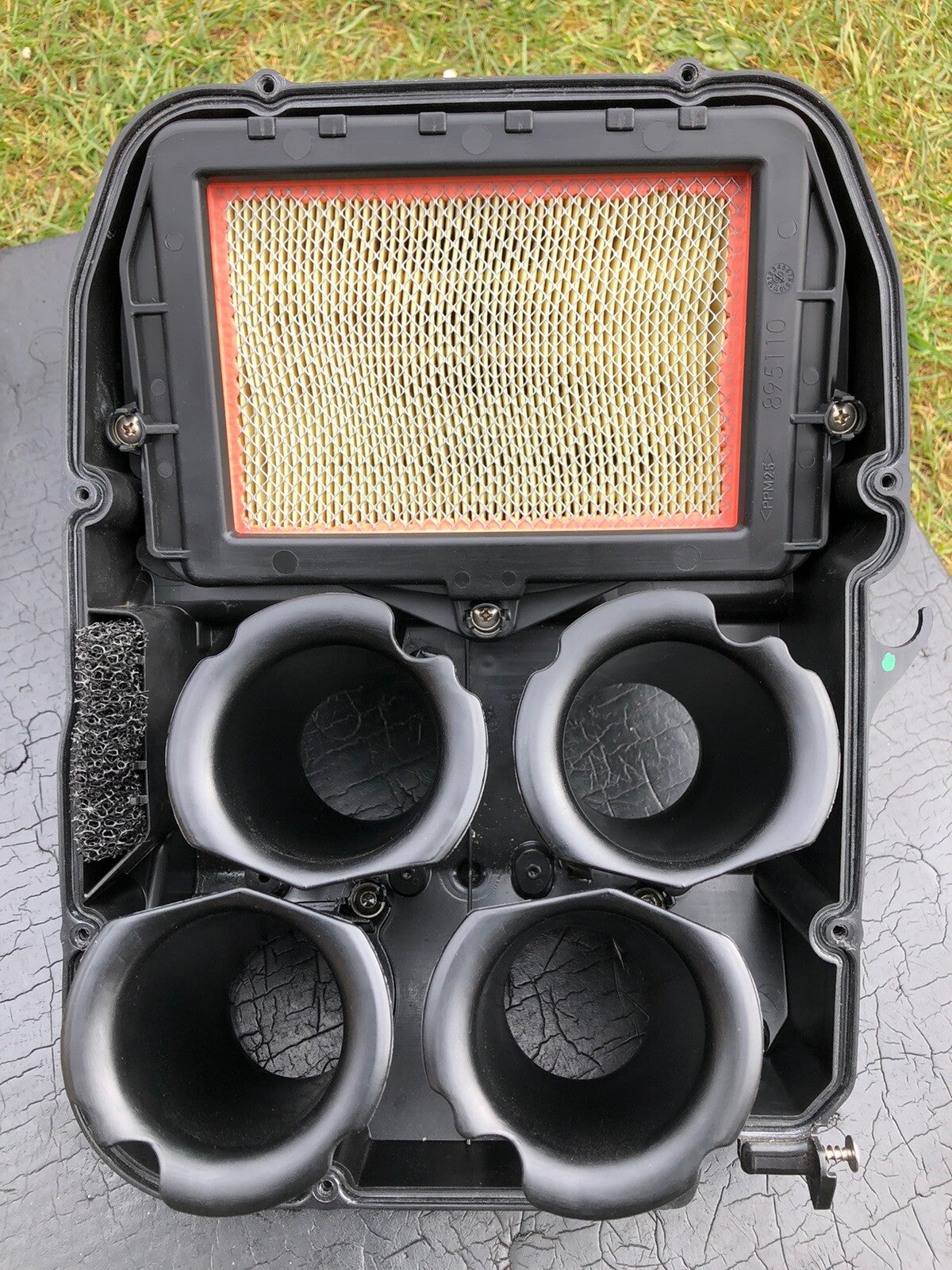 Aprilia Tuono V4 1100 Airbox Complete Air Filter OEM 2019 Only 970 Miles RSV4