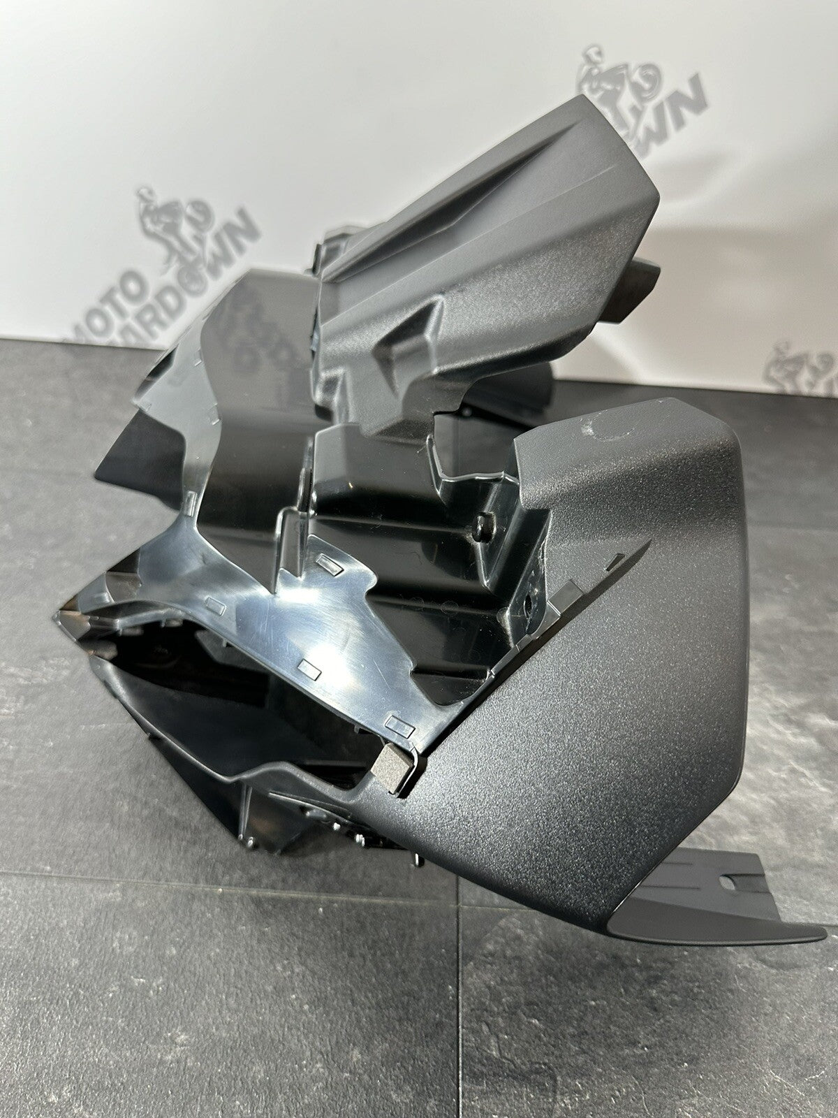 Yamaha R7 690 2024 Front Inner Nose Cone Upper Fairing 1784 Miles 2022 2023
