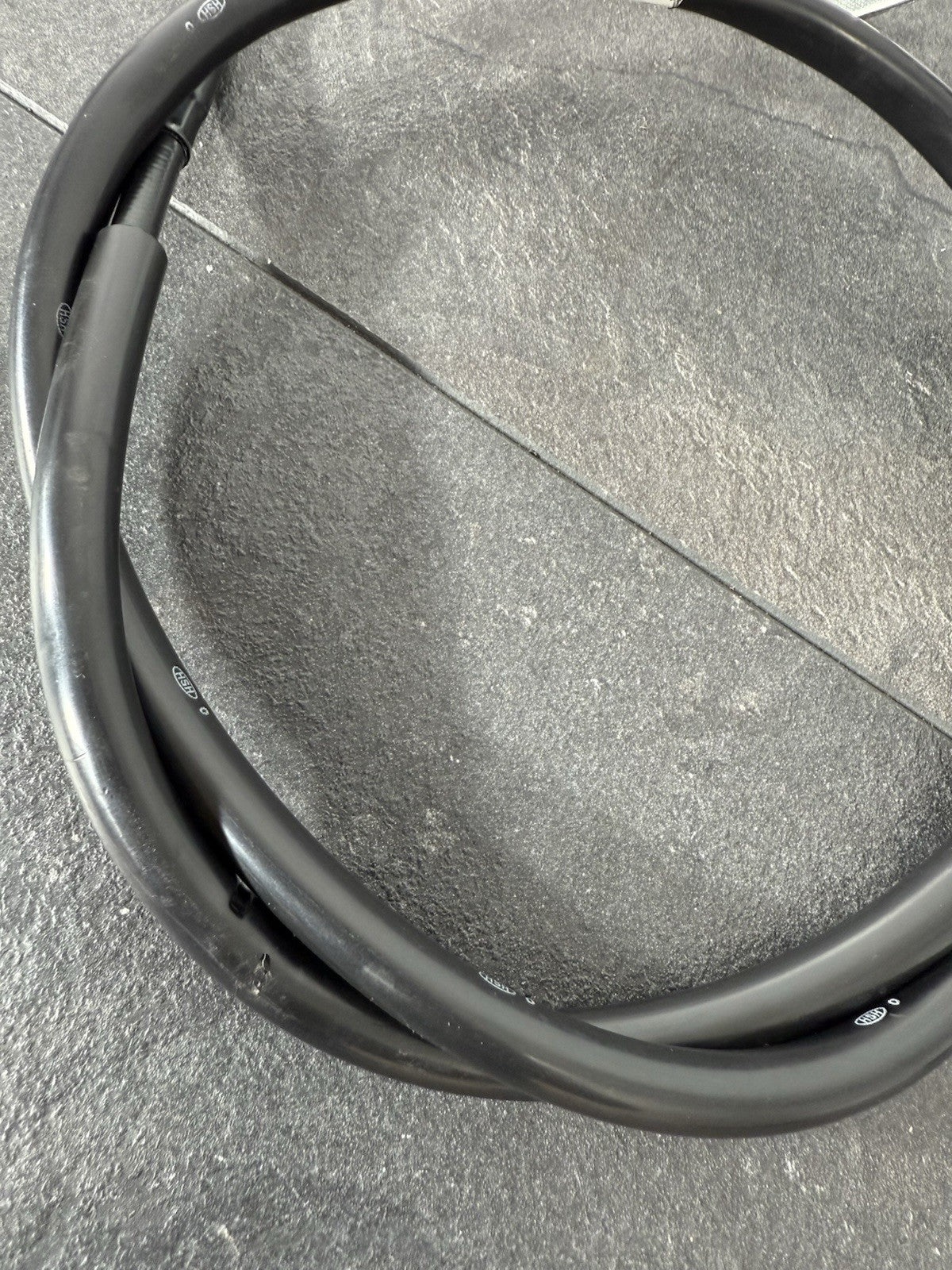 fe0f974c-51be-4d49-ac85-336620abccd5