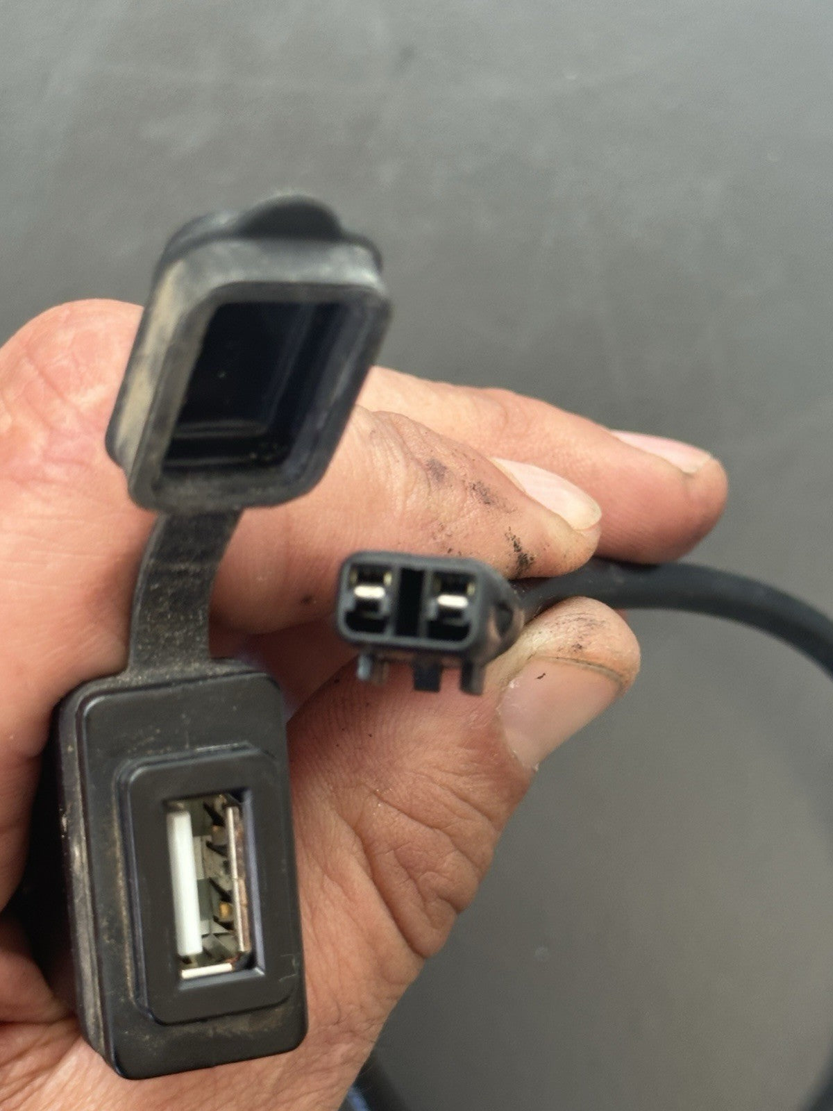 Triumph Street Triple 765R 765RS USB Connector Socket OEM 2017-2019 USB OEM