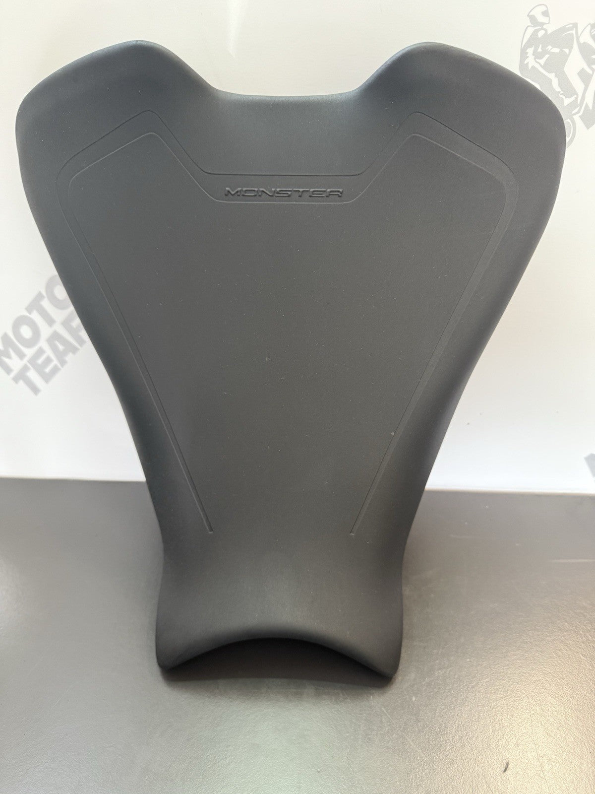 383175bf-f3dc-4876-8cd6-9784880db1c9