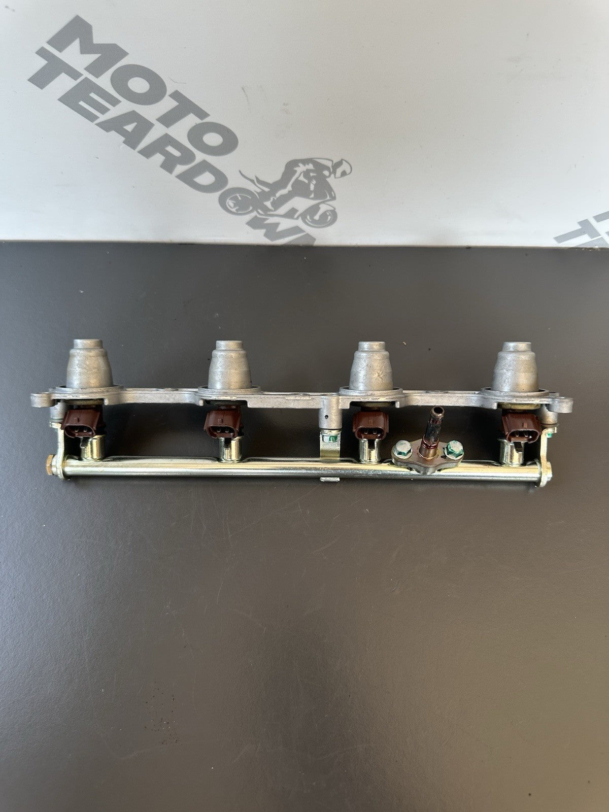 HONDA CBR1000RR Fuel Injectors 2004 2005 RR4 RR5 Honda CBR1000RR Fuel Injectors