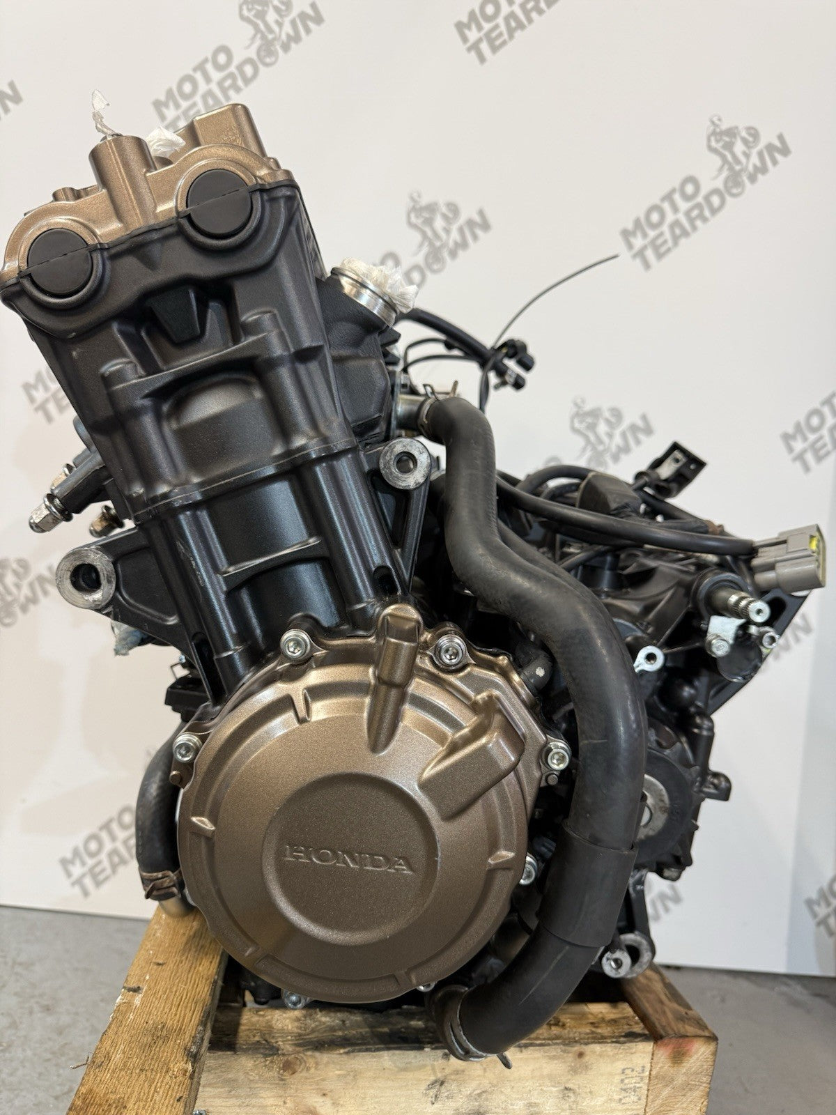 ad0bf426-db80-443c-8f60-b475a351d591