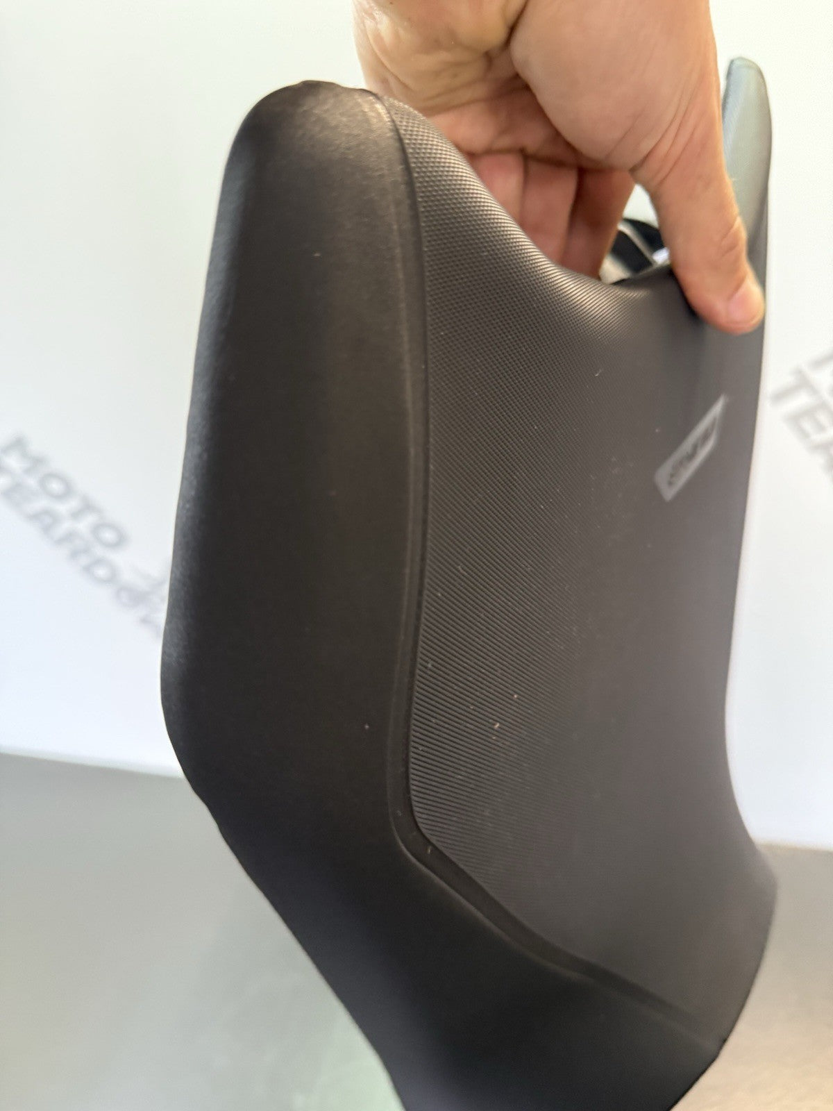 f7e41c1e-95bb-42e3-baef-ee06c38d45f8