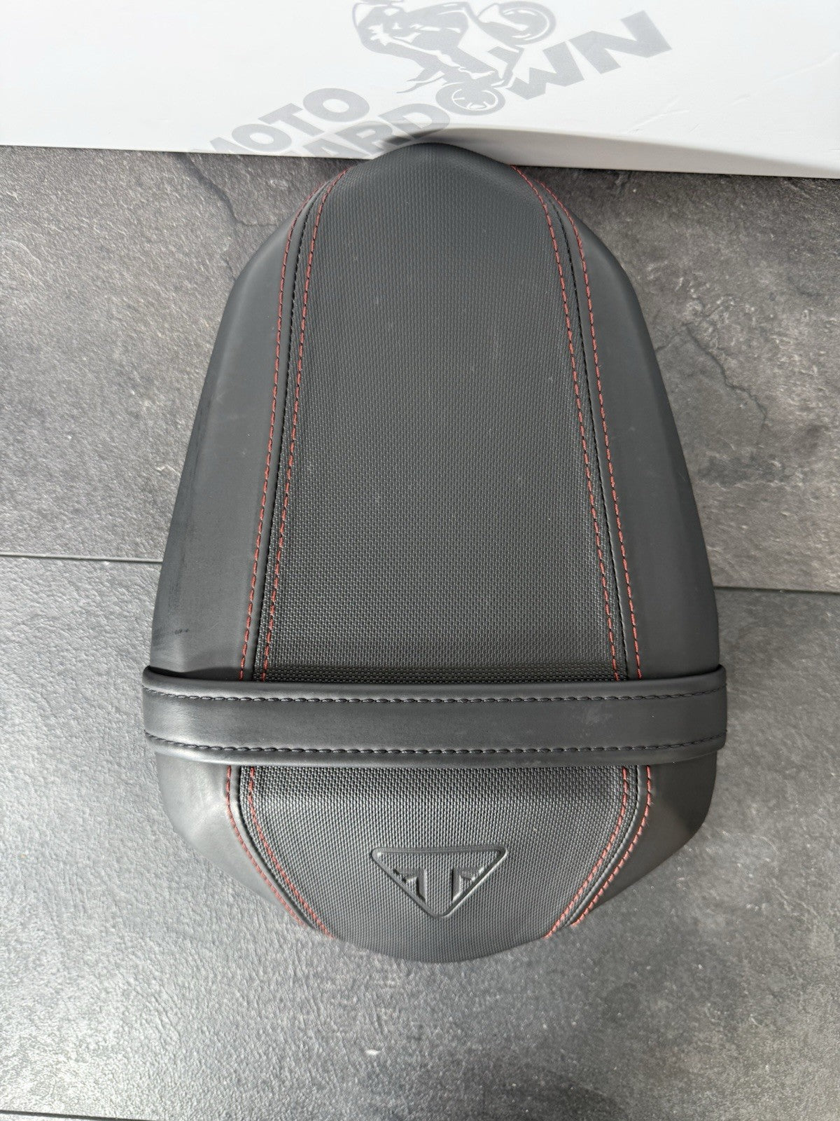 7f4b01e7-b9c2-4c8e-ba04-dbb43f9ade7d