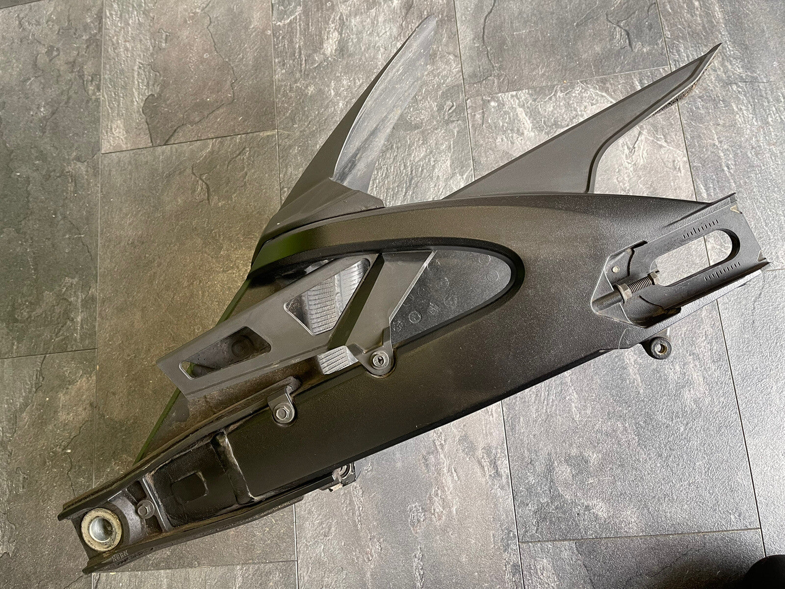Suzuki GSXR 750 2015 L5 Swingarm Rear GSXR600 2011-2018 15287 Miles OEM