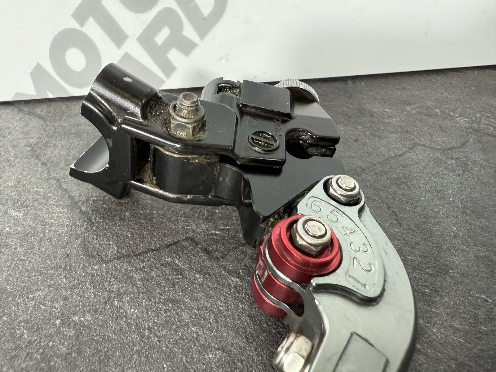 3ca575e7-950b-4923-a668-d968460ce01e