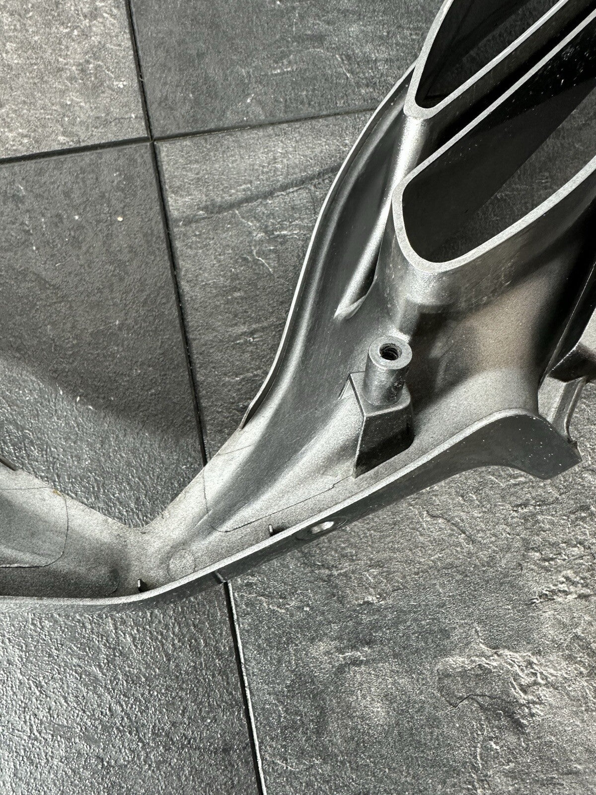 Suzuki GSXR 1000 2014 Air Intake Nose Cone Fairing 22774 Miles 2009-2016 OEM