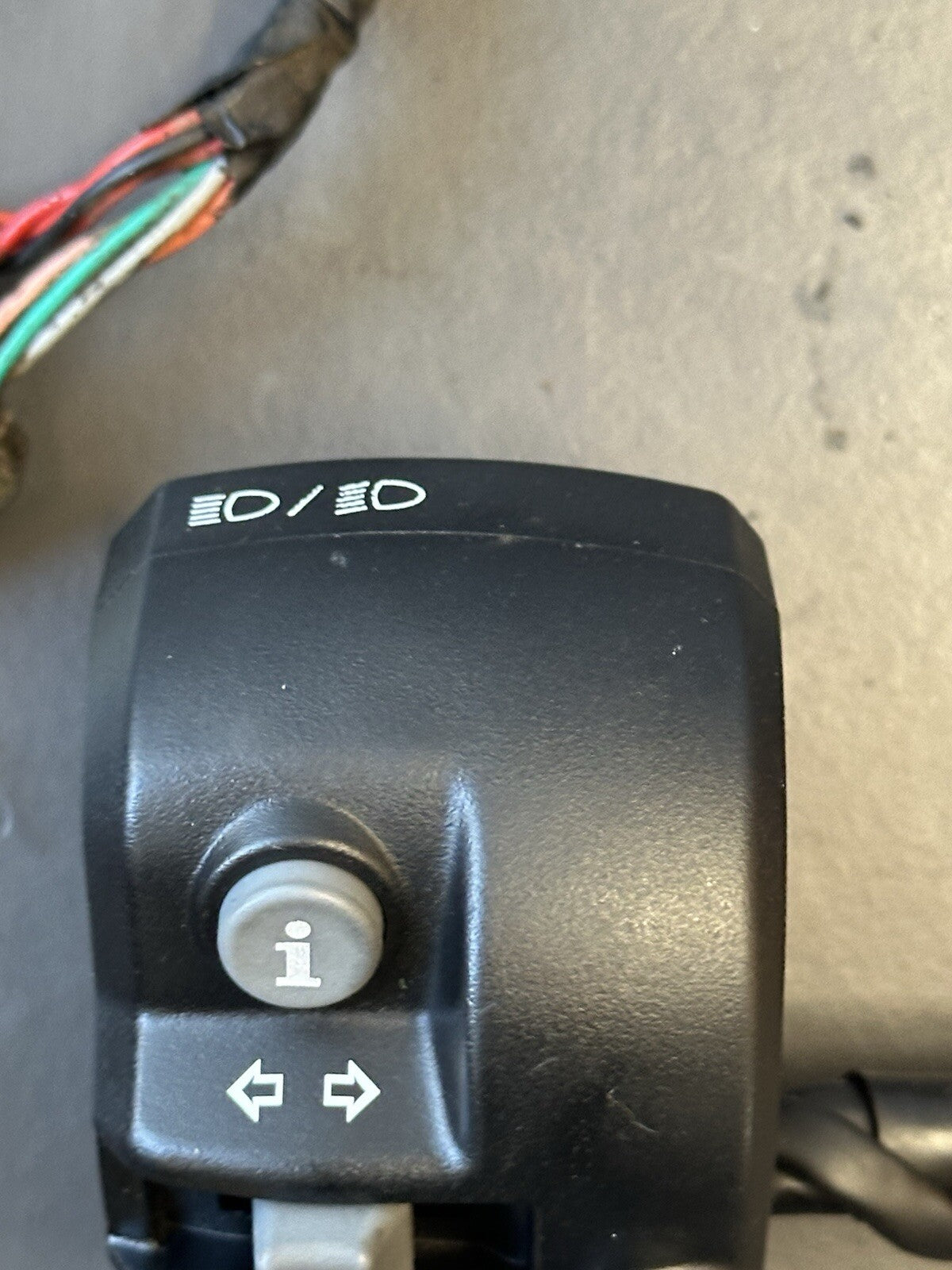 Triumph Street Triple 765S Left Switch Gear LHS LEFT 2017-2019 SPARES / REPAIRS