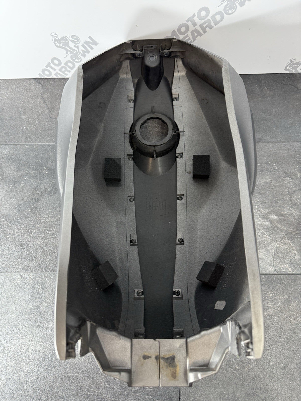 Yamaha YZF R125 R 125 2014 Fuel Tank Cover Fairing Cowl 26983 Miles 2008-2018