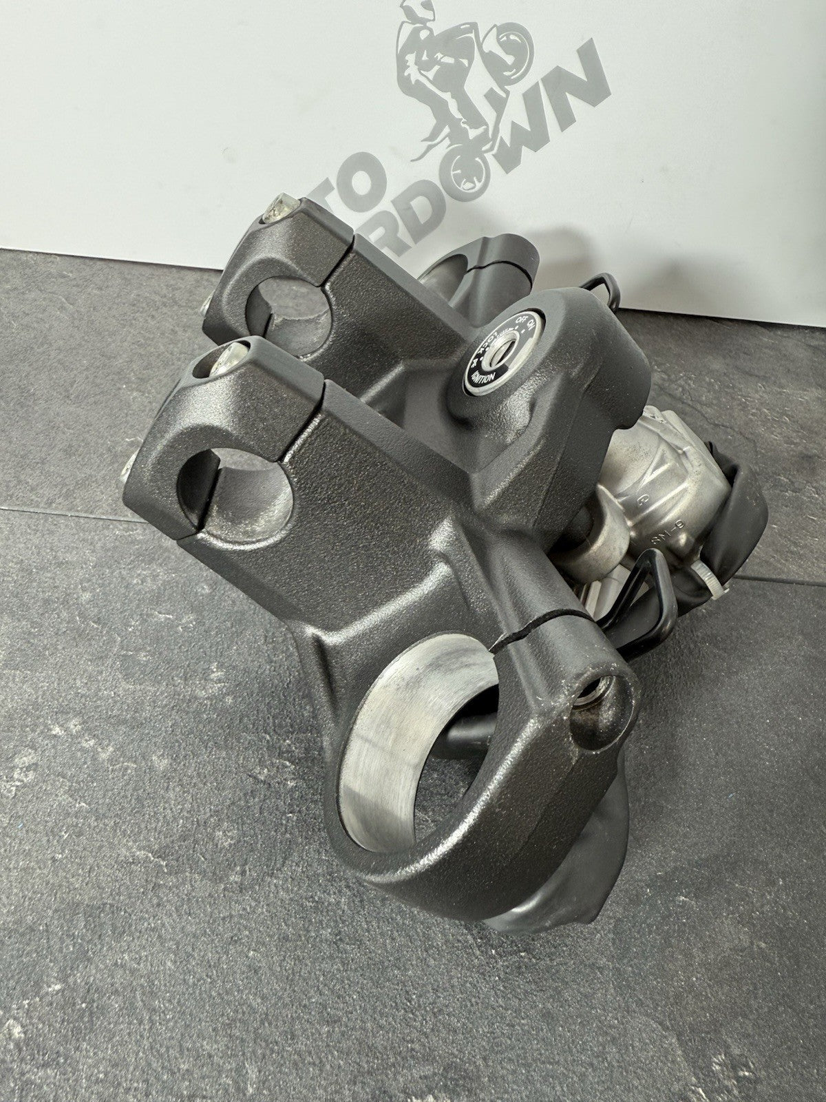 58837fd8-9701-4bc2-ba59-8579660ffa80