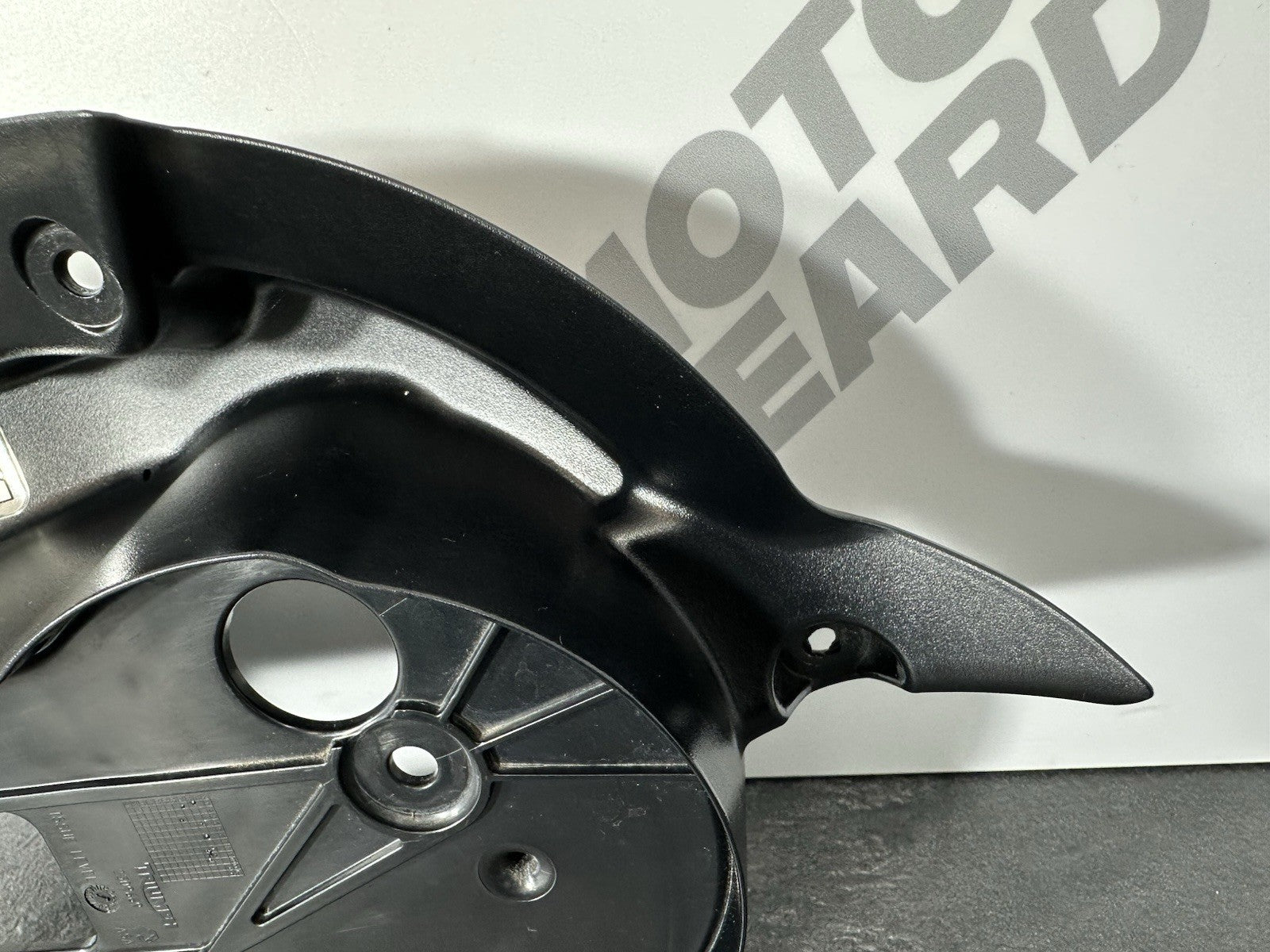 Triumph Street Triple 675 R 2015 Clock Surround Speedo Mount 2013-2016 16470m