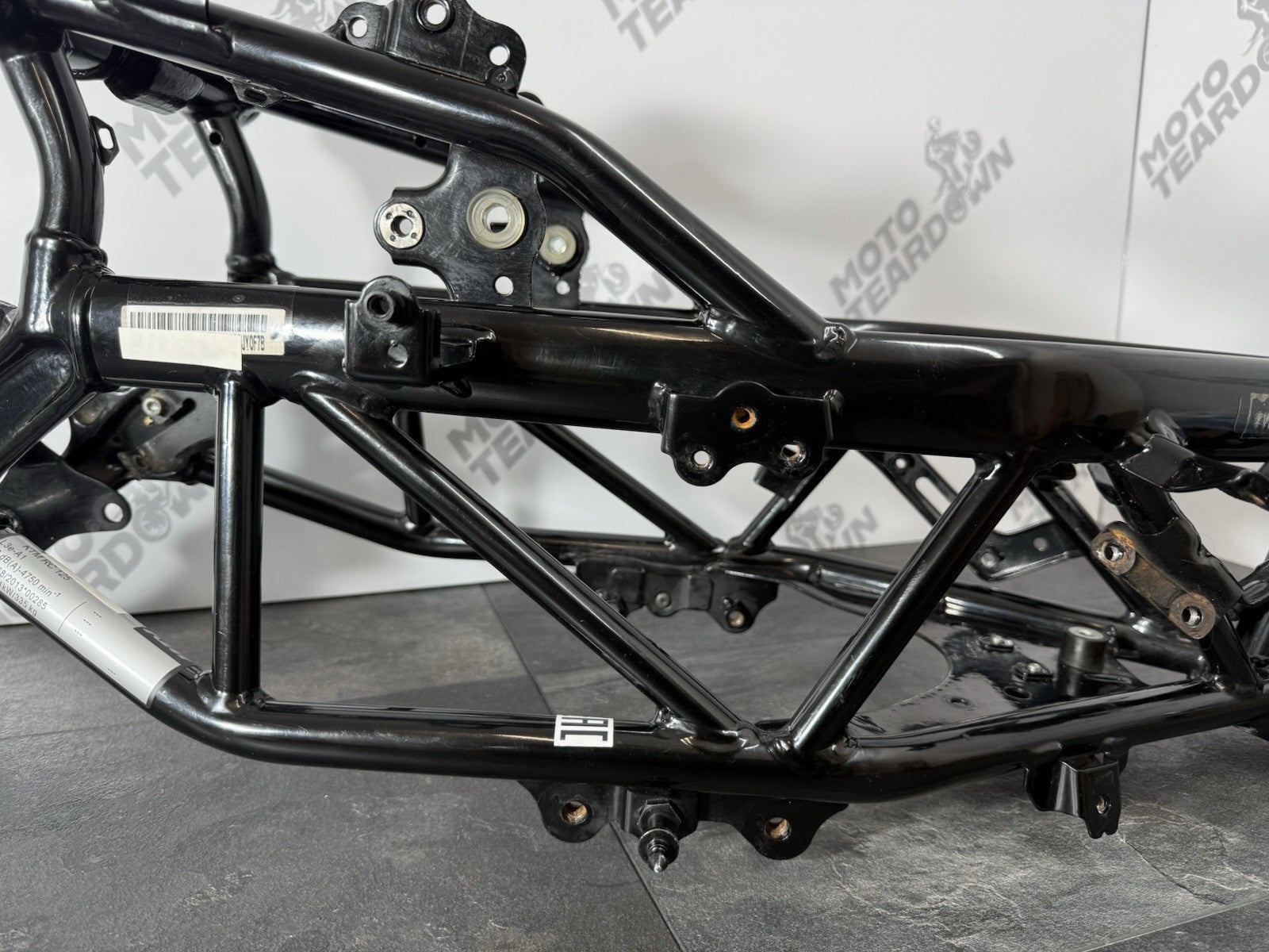 eef20307-2366-45f9-af66-2a613982927a