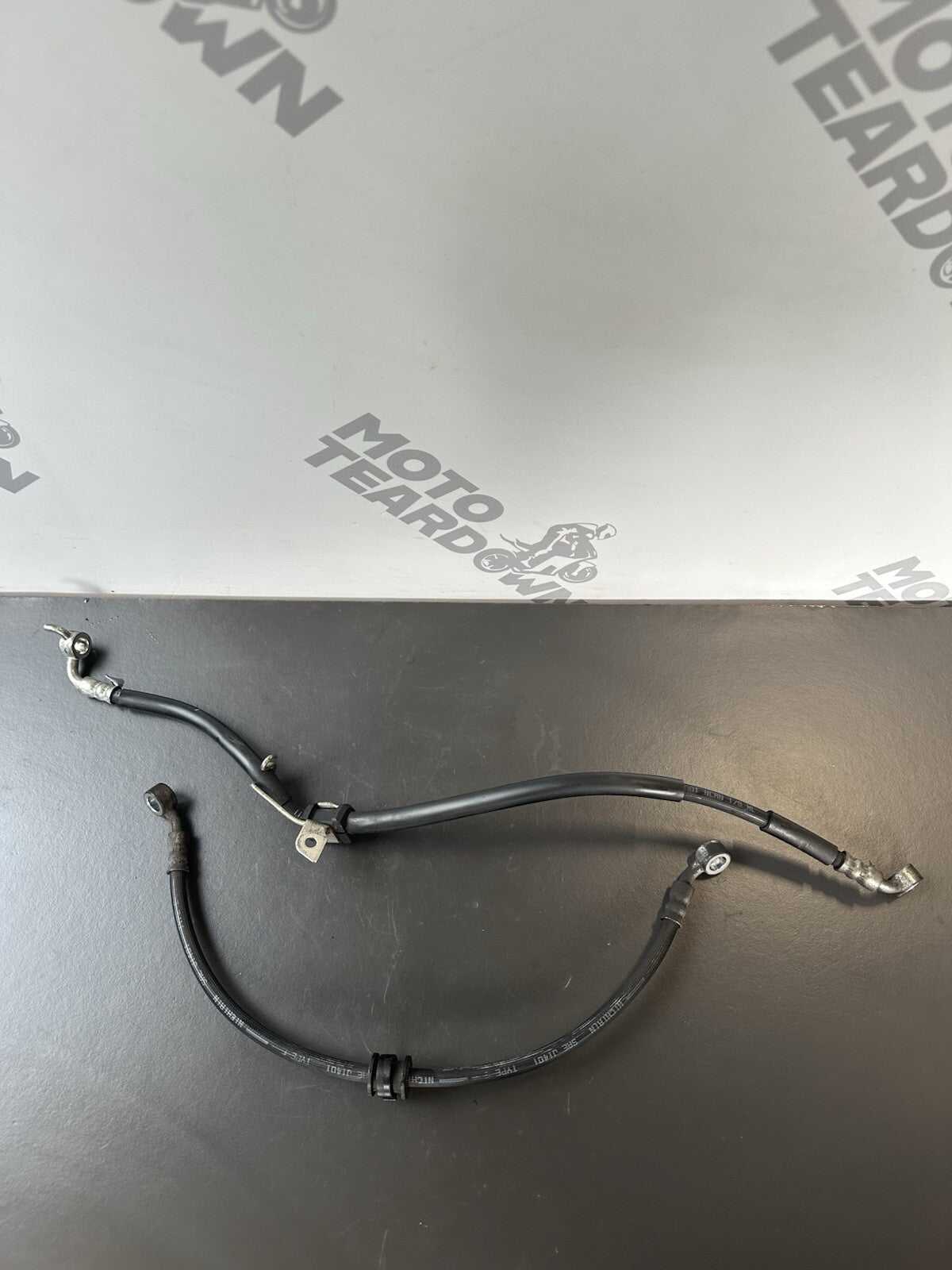 Suzuki GSXR 600 750 Front Brake Hoses 2011-2017 L1-L7 Front Brake Hoses OEM